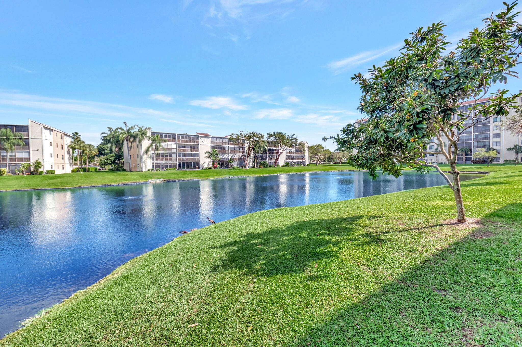 Delray Beach, FL 33446,14360 Strathmore LN 101