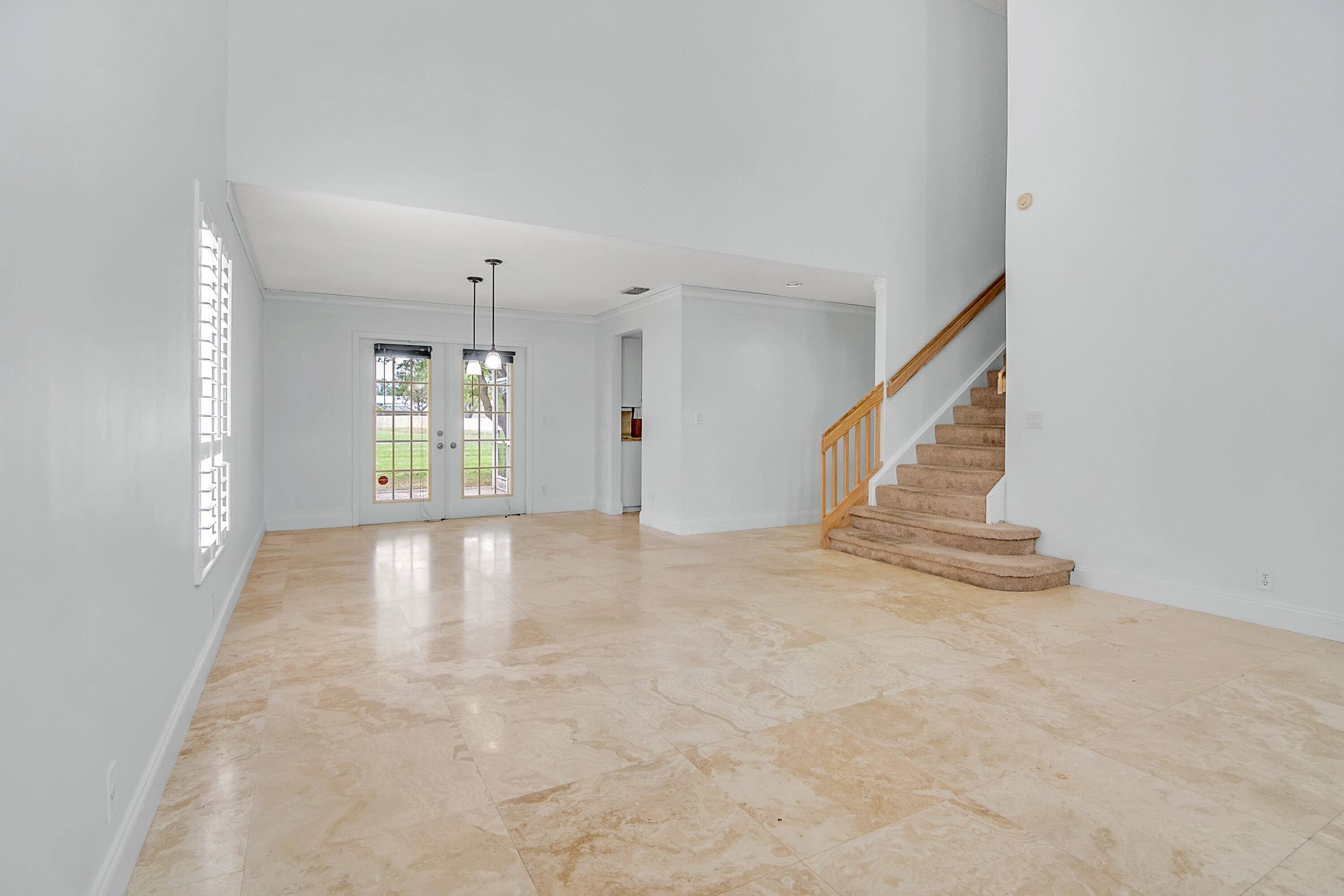 Palm Beach Gardens, FL 33410,1011 W Siena Oaks CIR