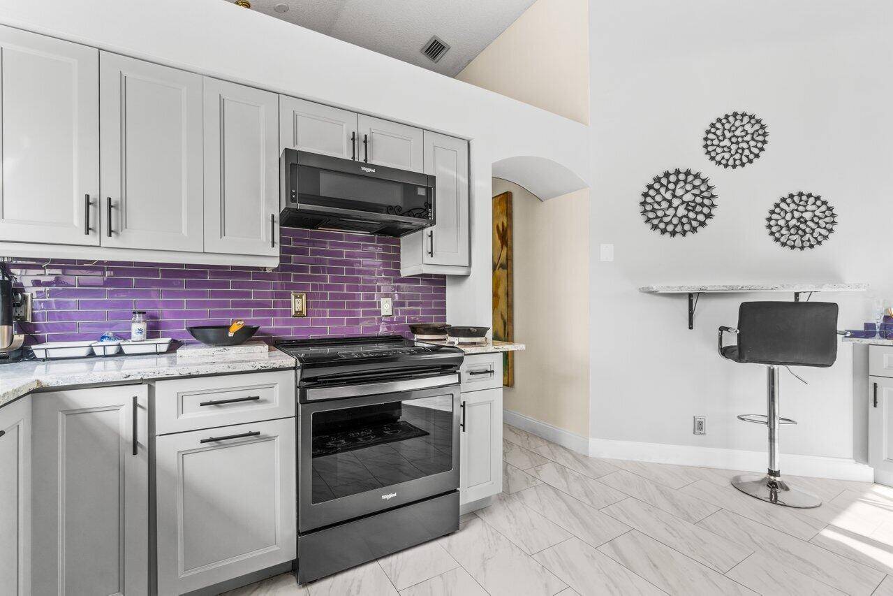 West Palm Beach, FL 33411,9023 Baybury LN