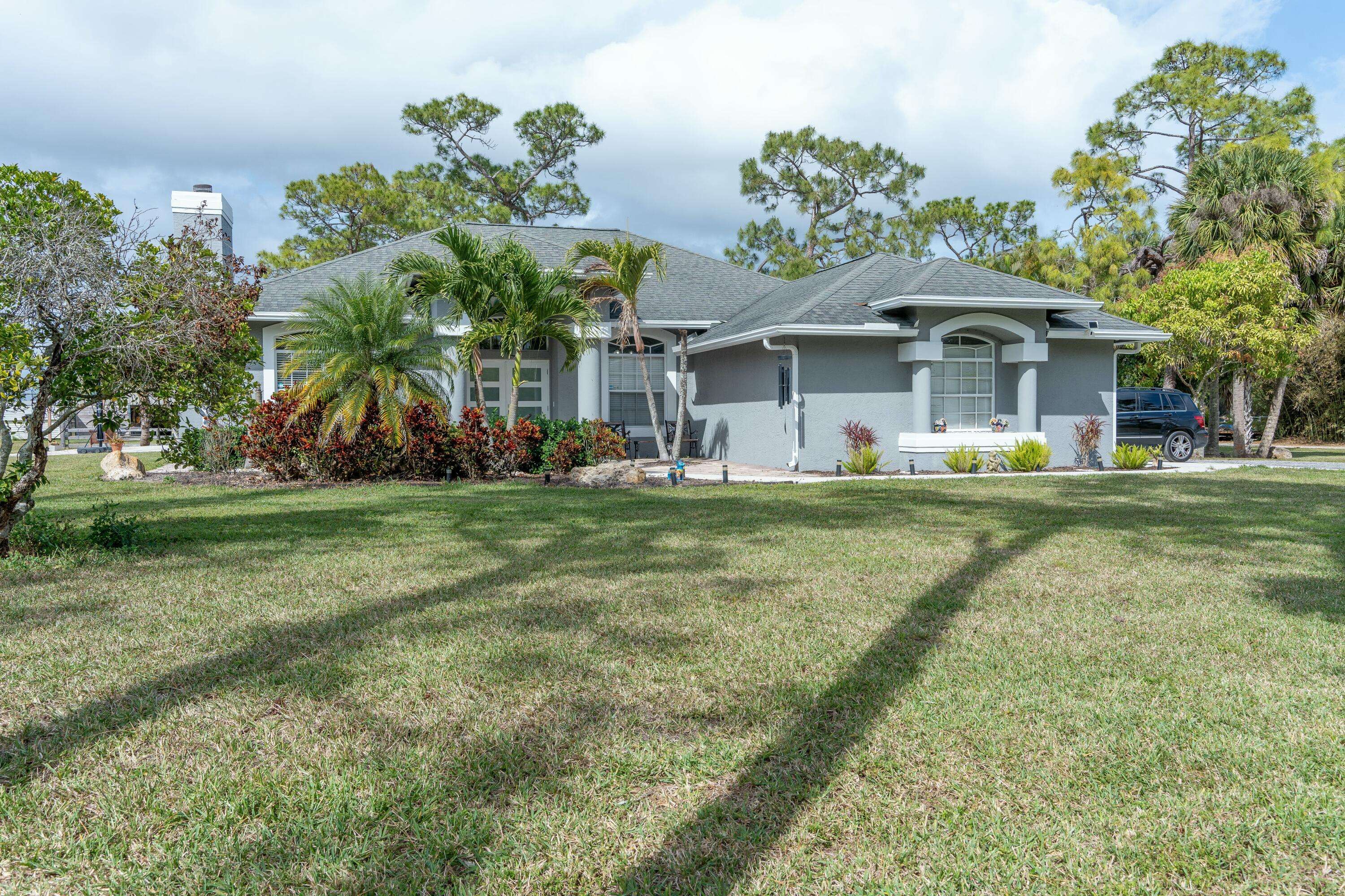Loxahatchee Groves, FL 33470,14279 N 43rd RD