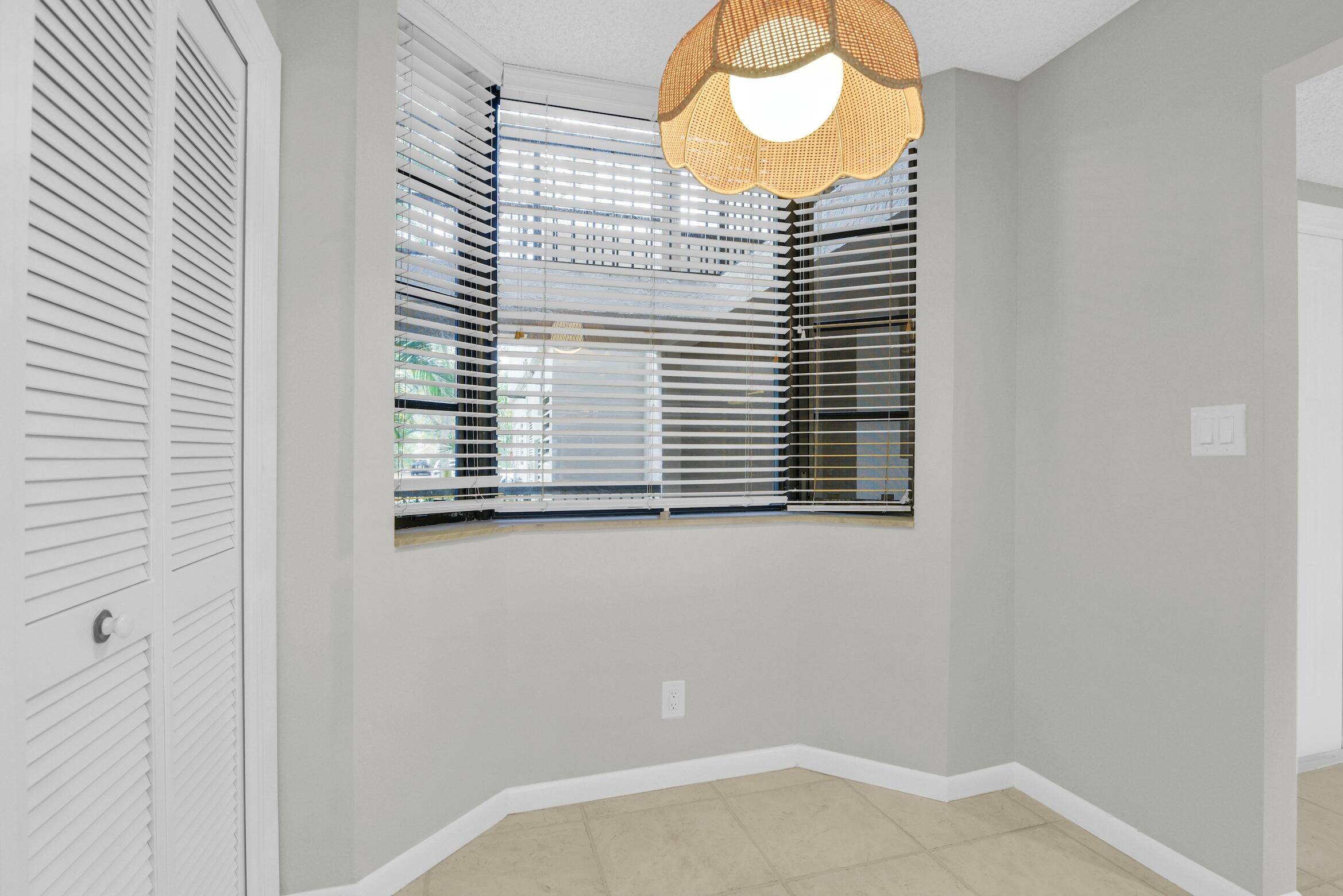 Boca Raton, FL 33433,6620 Boca De Mar DR 105