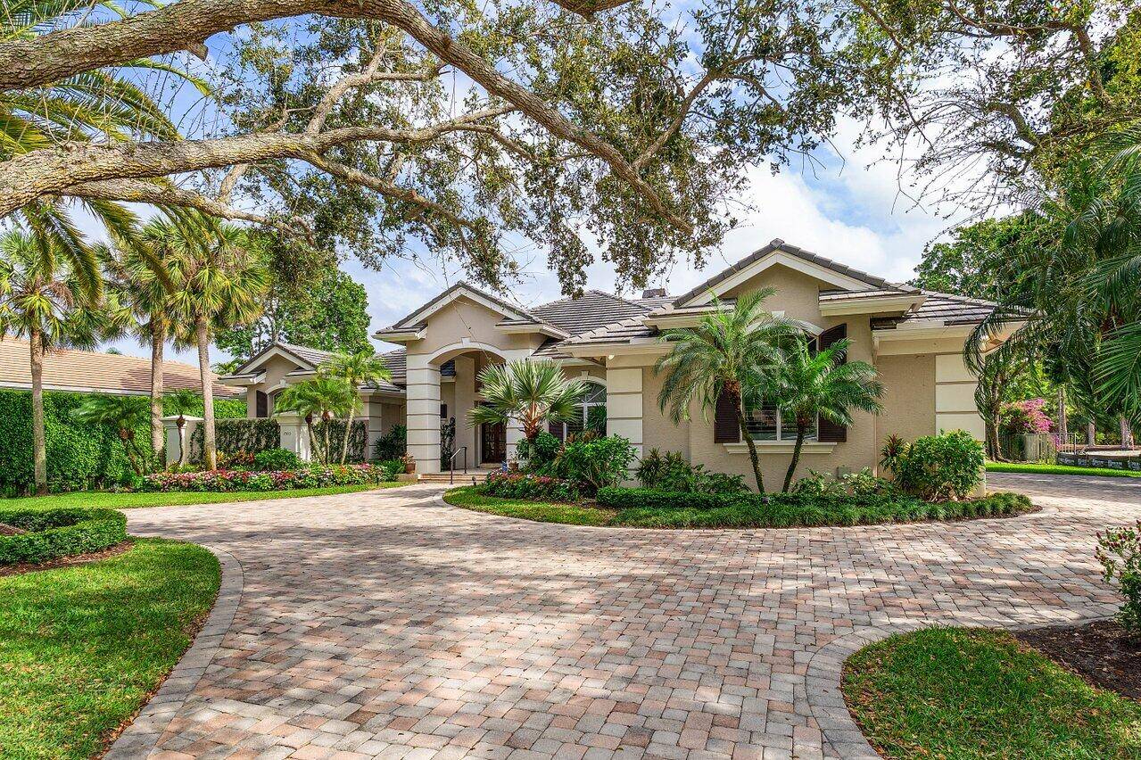 Palm Beach Gardens, FL 33418,7500 Marsh Cove