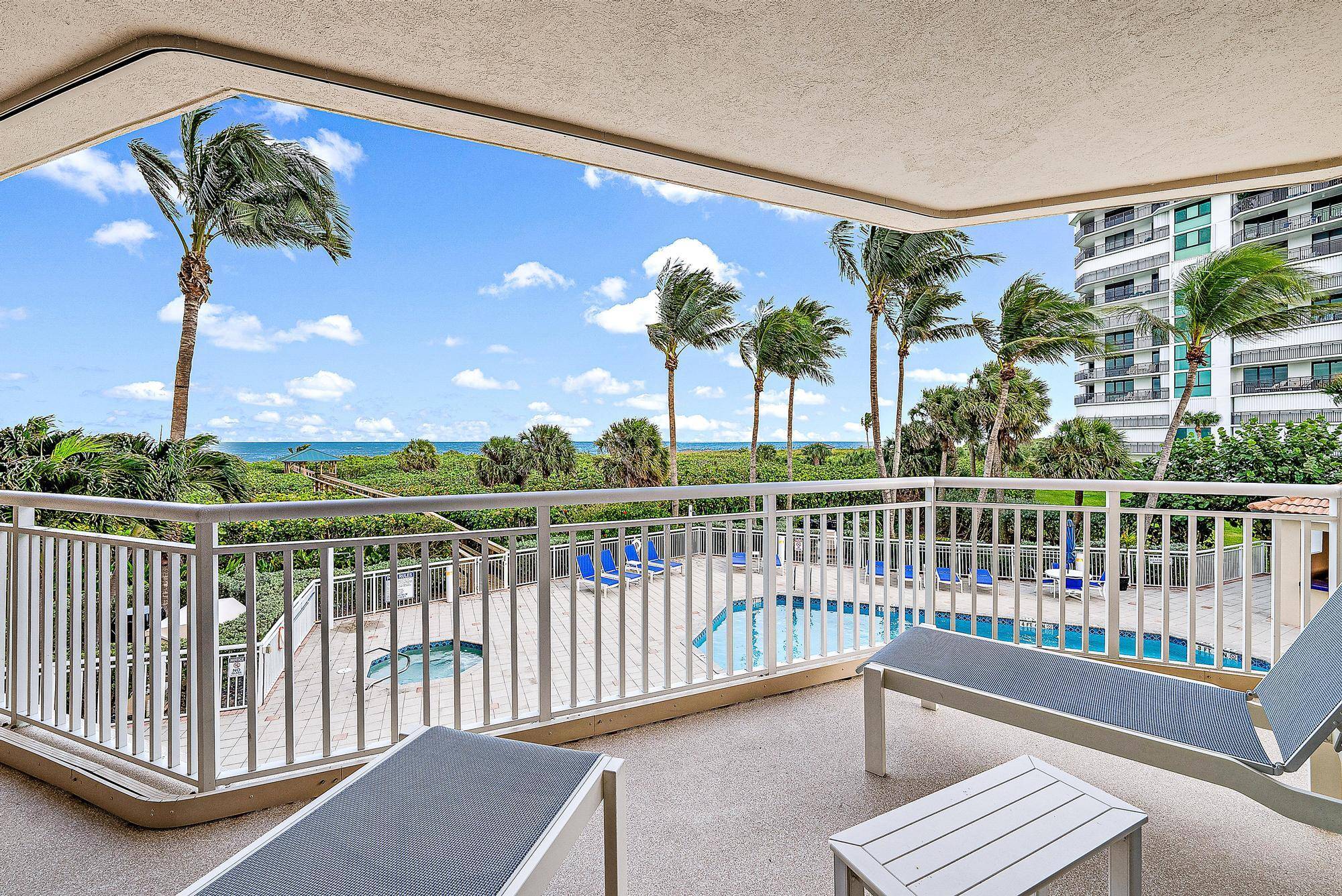 Hutchinson Island, FL 34949,2900 N Highway A1a 2-D