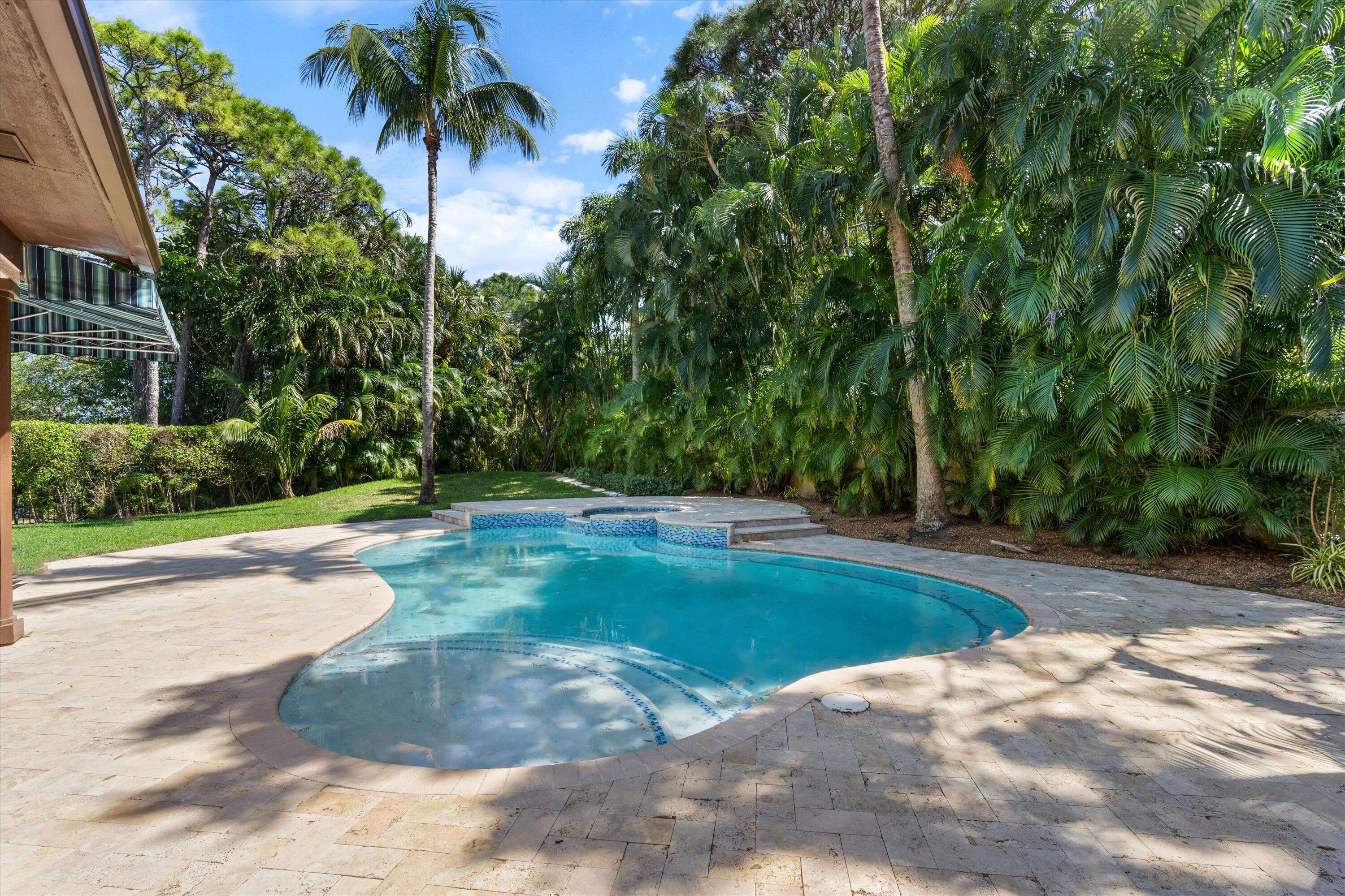 Jupiter, FL 33458,142 Segovia WAY