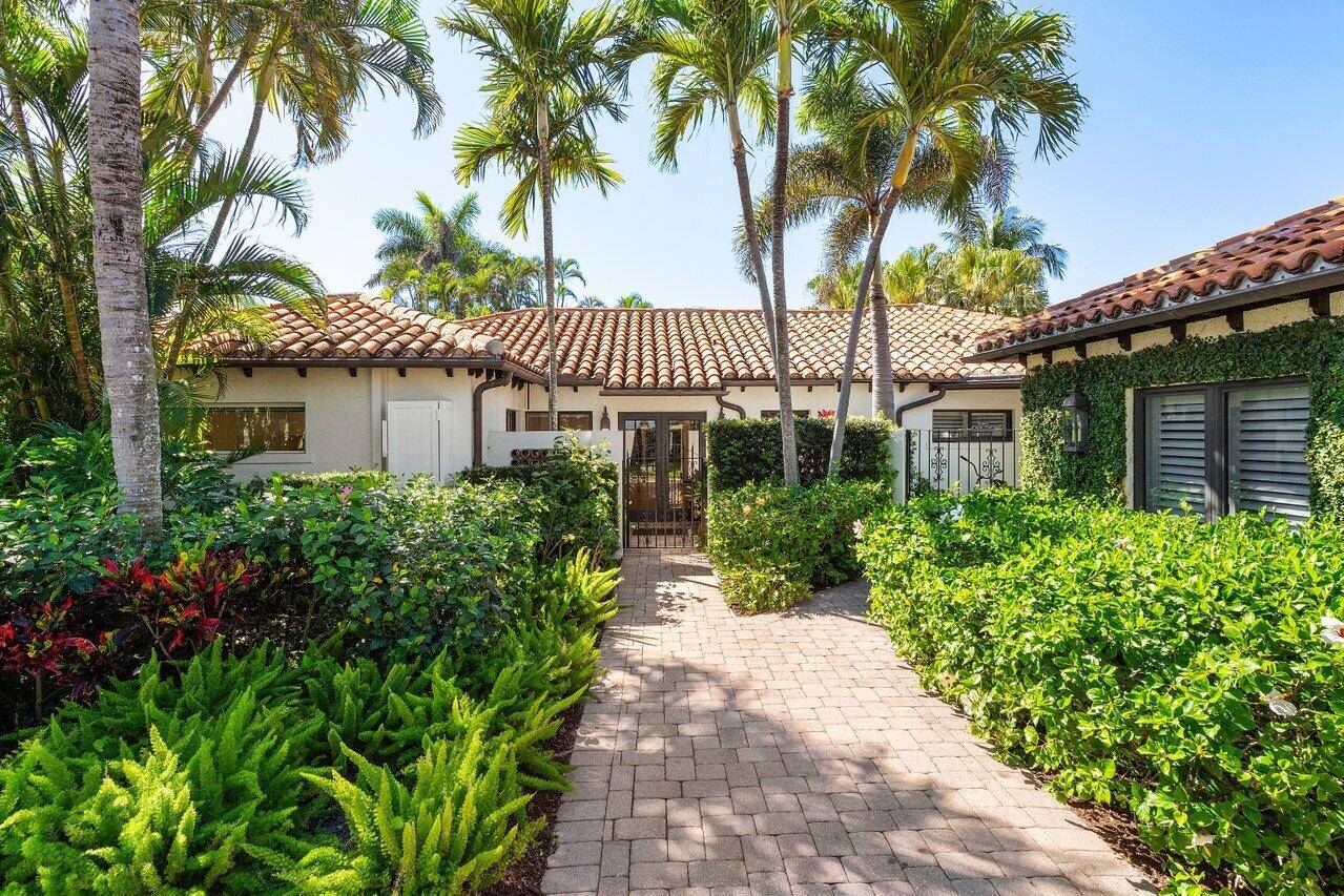Manalapan, FL 33462,16 Little Pond RD