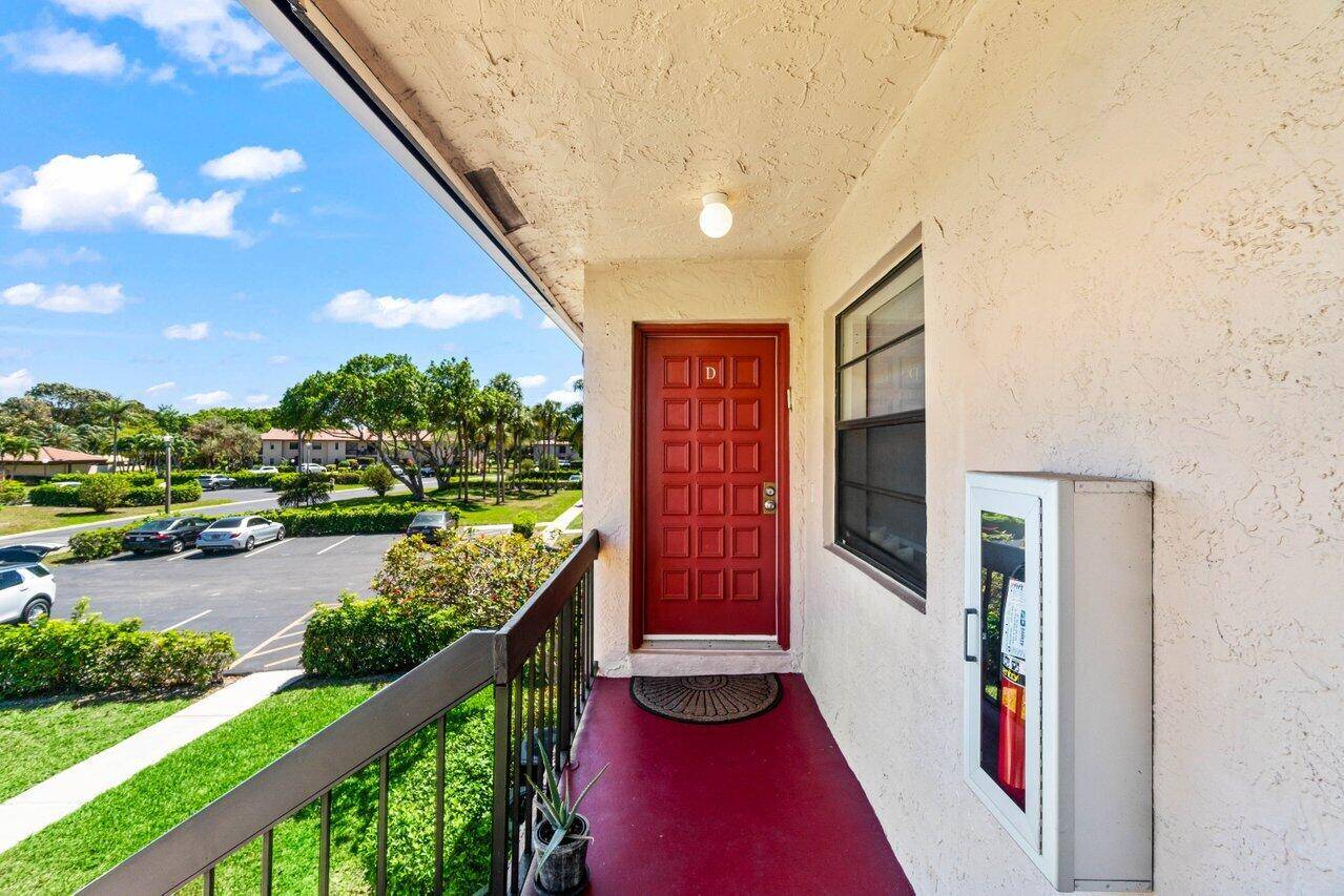 Boca Raton, FL 33428,9282 Vista Del Lago 33-D