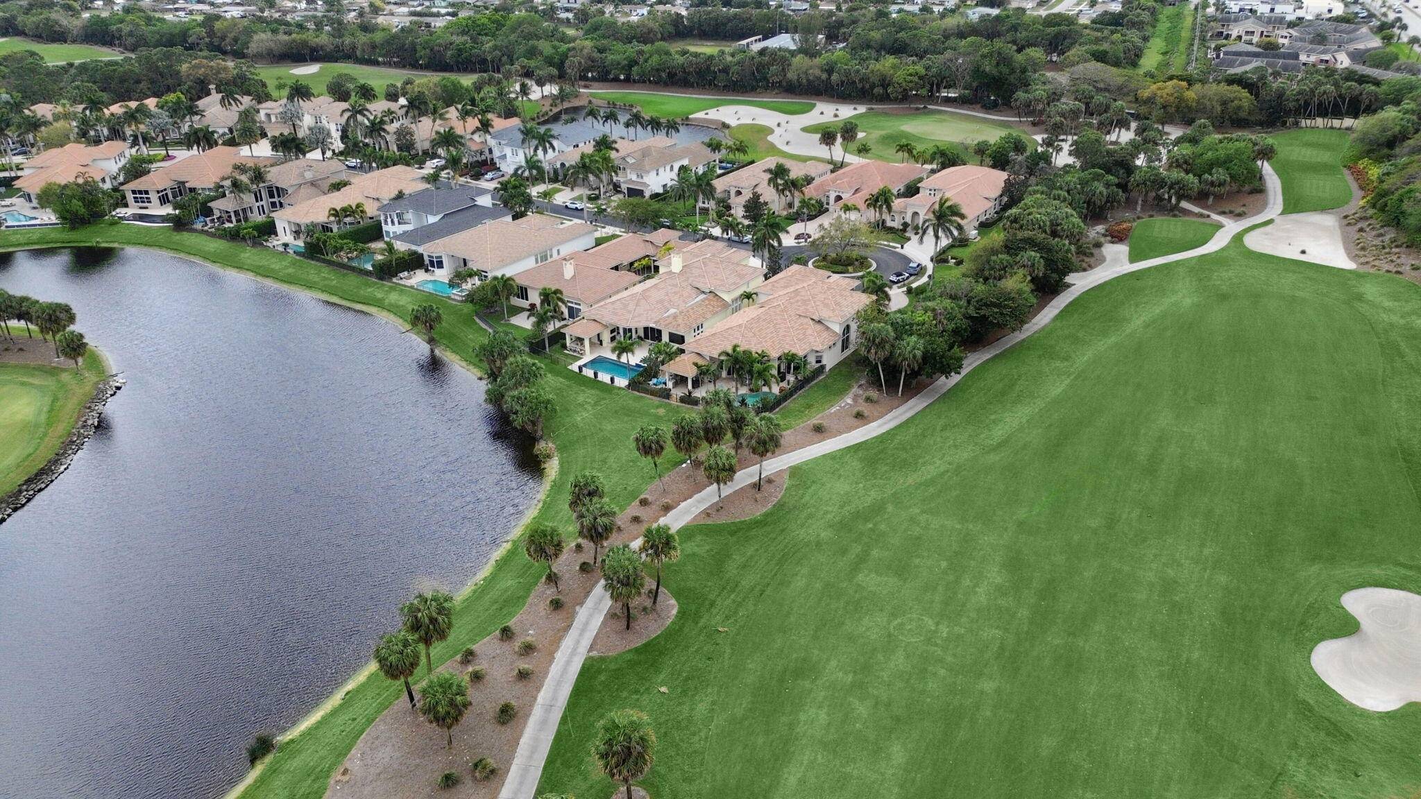 Palm Beach Gardens, FL 33410,739 Cote Azur DR