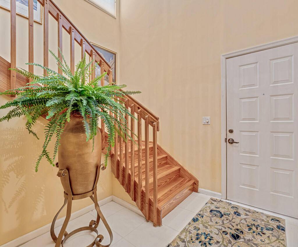 Boynton Beach, FL 33437,9805 Shadybrook 201 DR 201