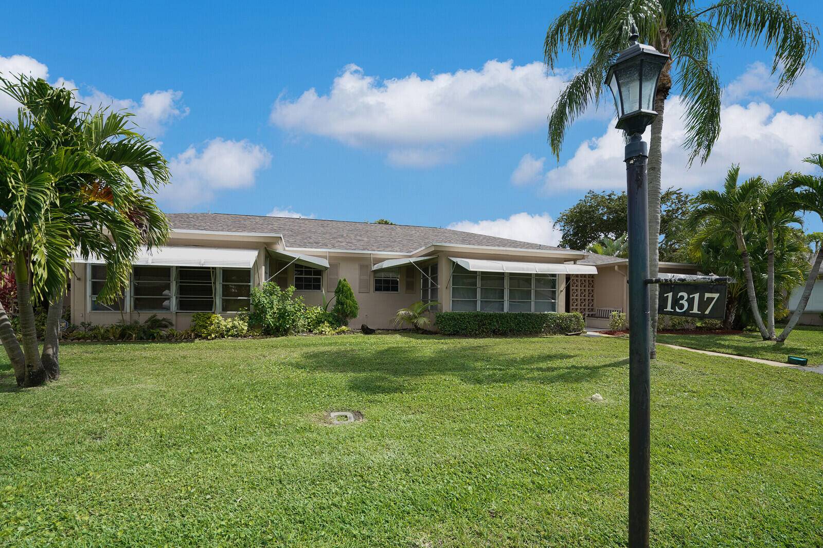 Delray Beach, FL 33445,1317 SE High Point WAY C