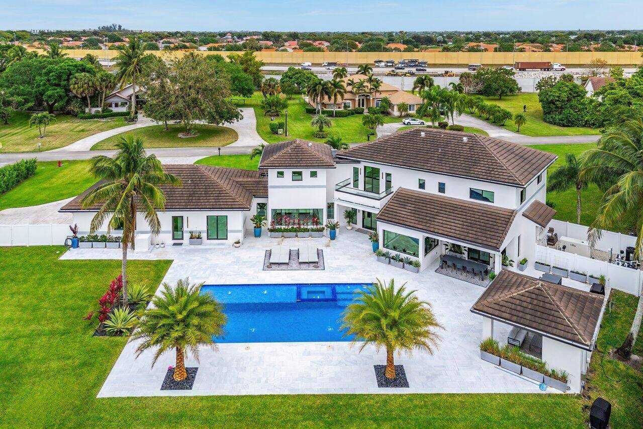 Delray Beach, FL 33446,8387 Sawpine RD
