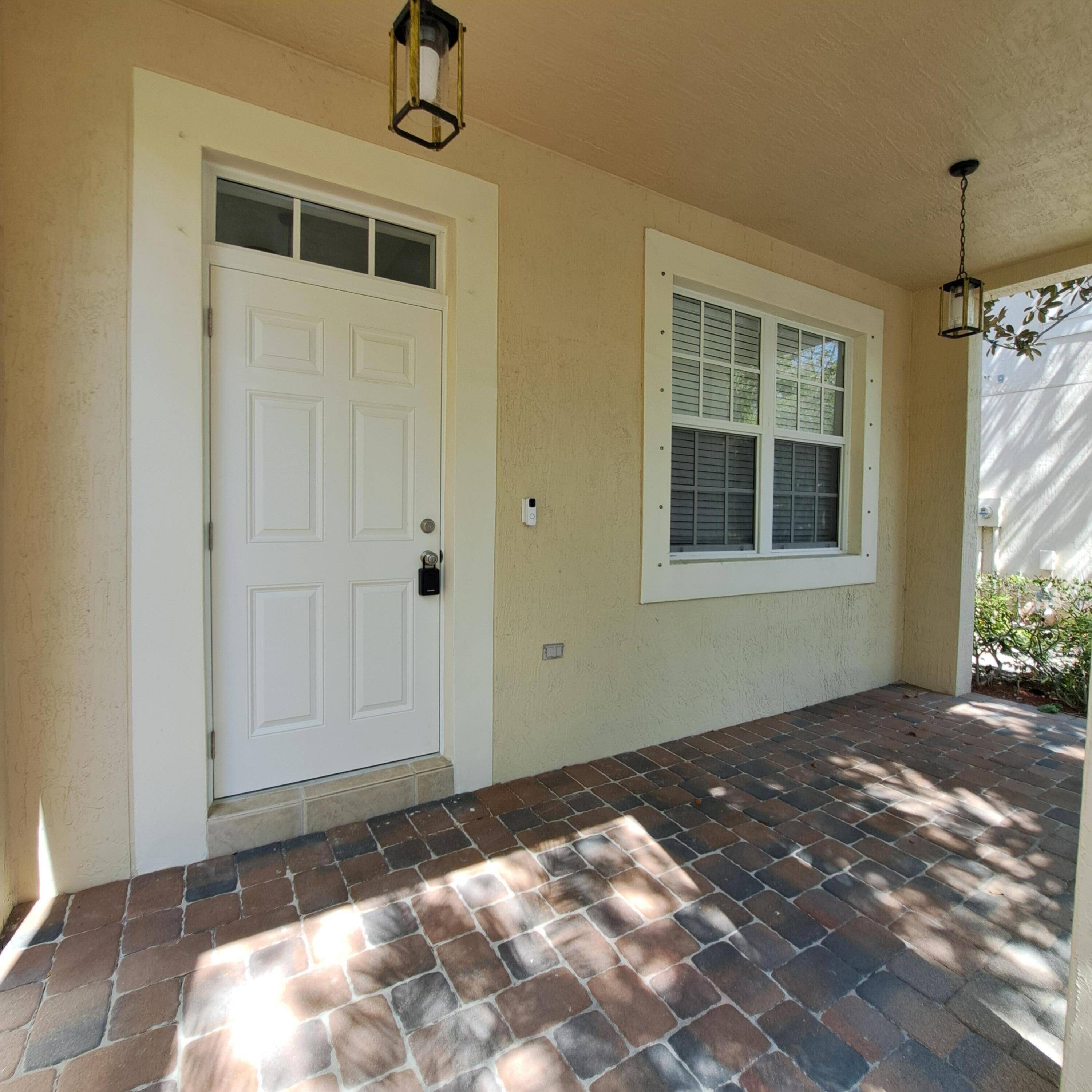 Palm Beach Gardens, FL 33418,8055 Murano CIR
