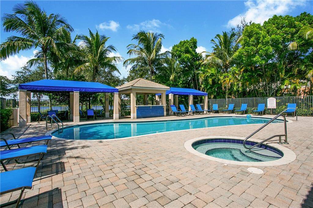 Palm Beach Gardens, FL 33418,8055 Murano CIR