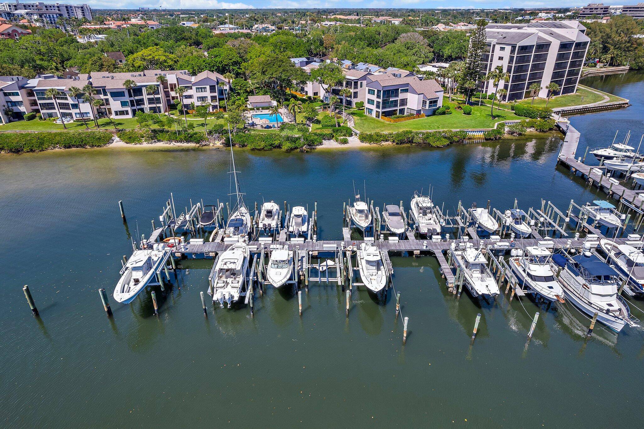 North Palm Beach, FL 33408,1618 Twelve Oaks WAY 104