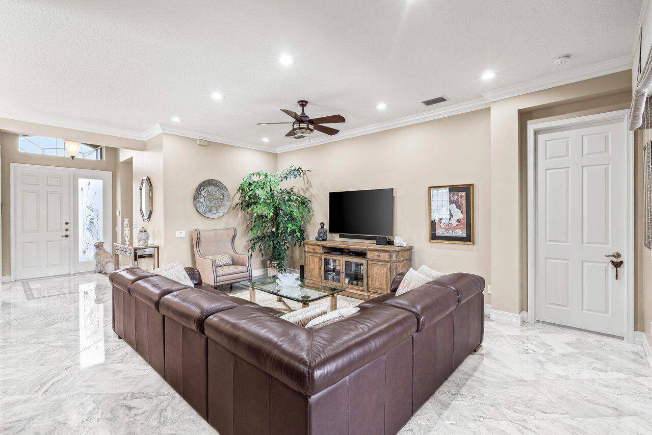 Boynton Beach, FL 33437,7413 Forest Park WAY