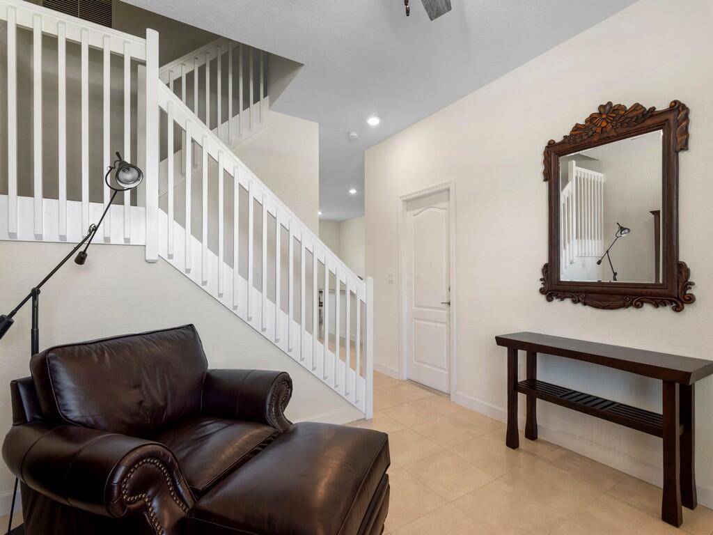 Vero Beach, FL 32966,10087 W Villa CIR