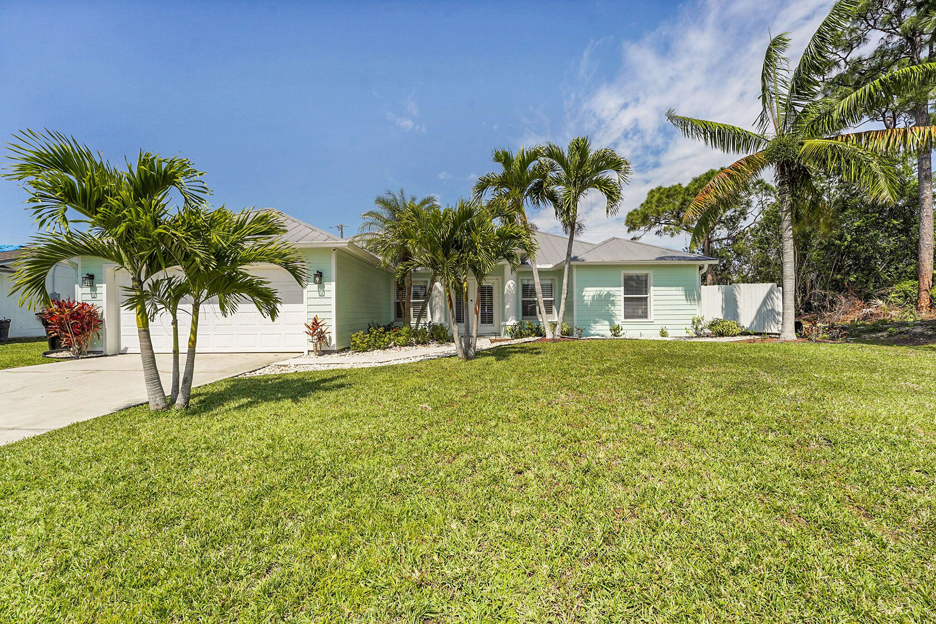 Port Saint Lucie, FL 34953,1049 SW Janar AVE