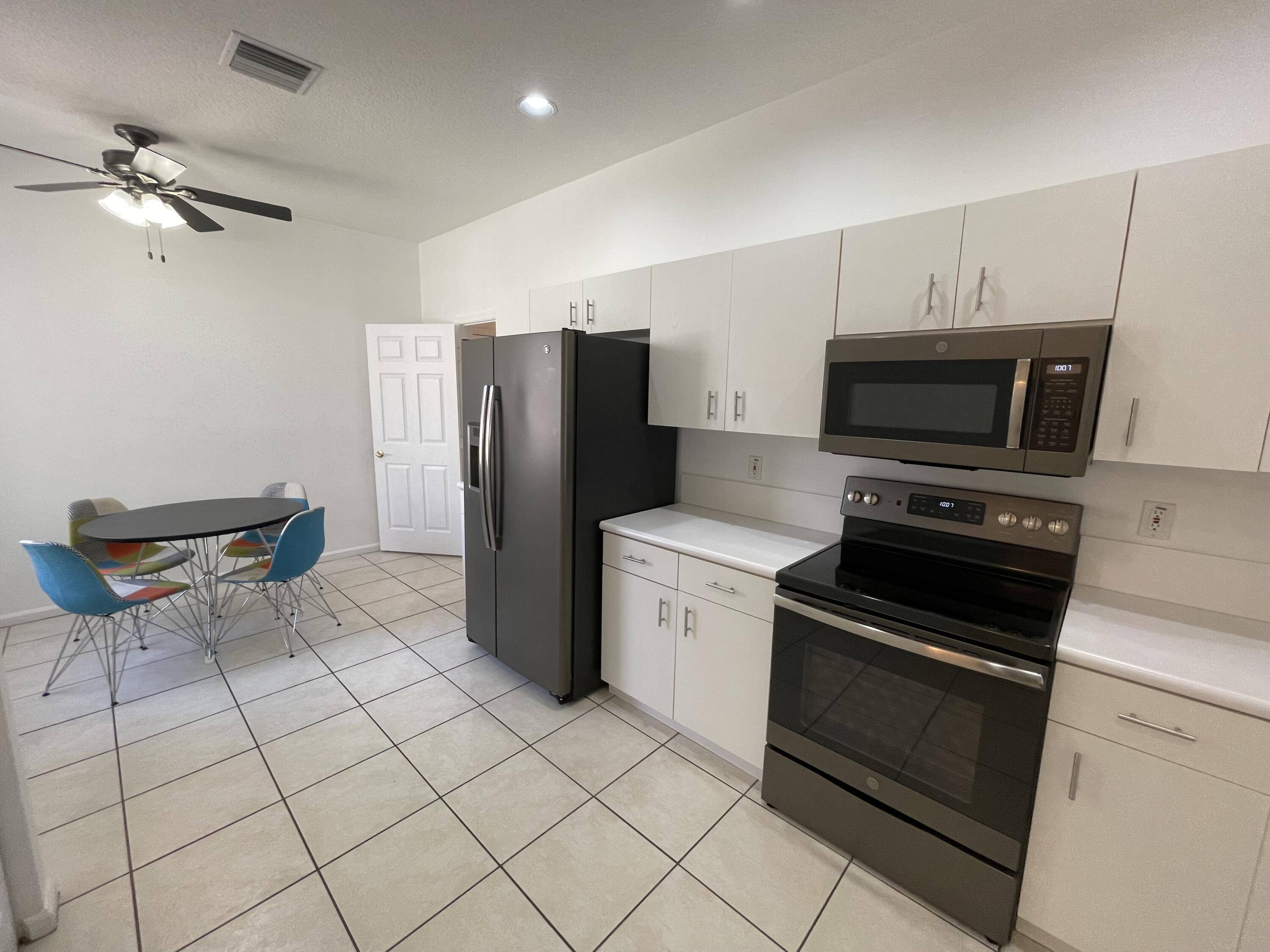 Boynton Beach, FL 33437,9675 N Crescent View DR