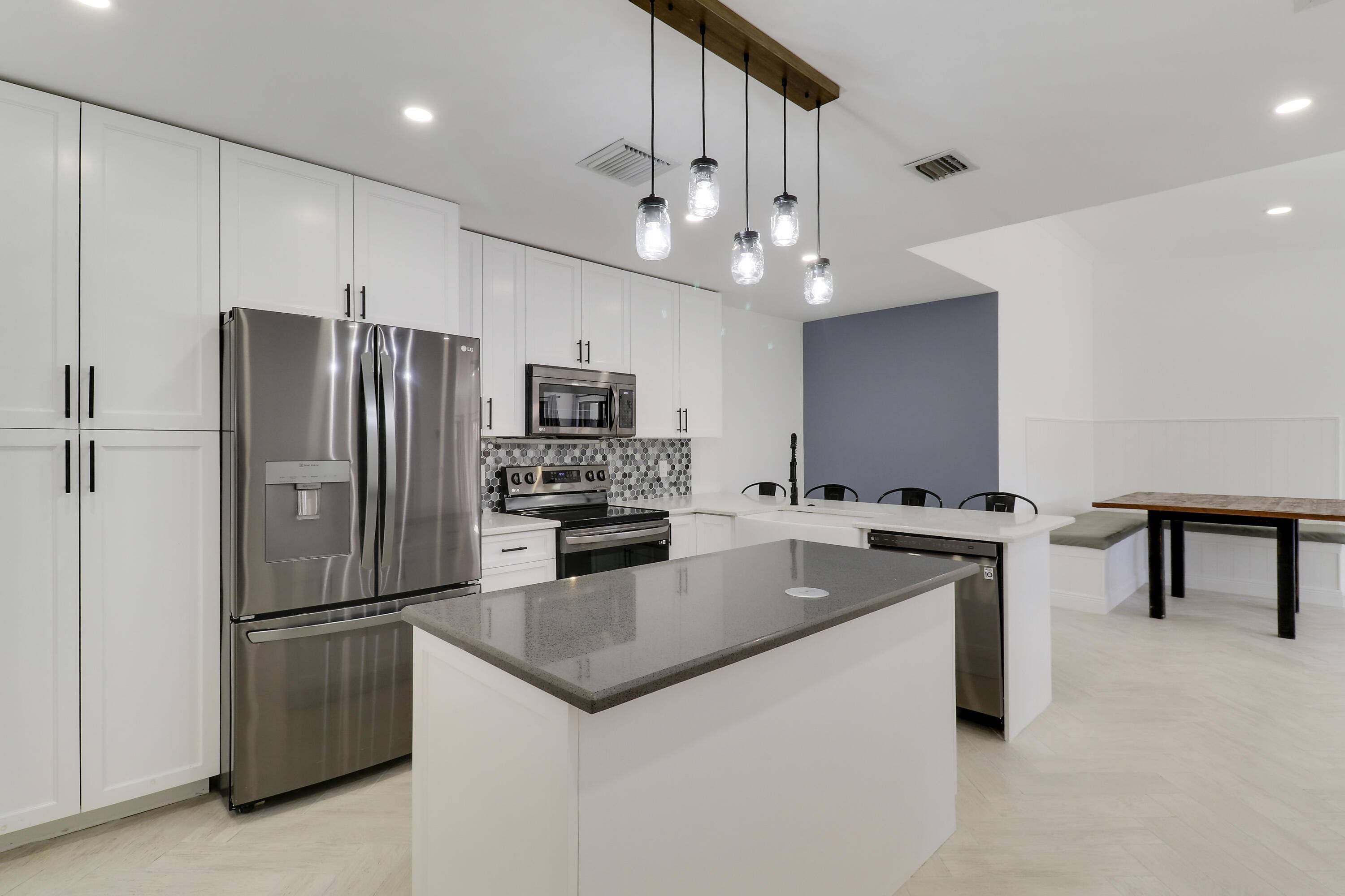 Boynton Beach, FL 33436,92 Meadows DR