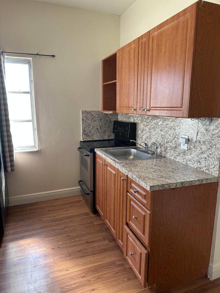 Pompano Beach, FL 33060,621 NW 3rd AVE