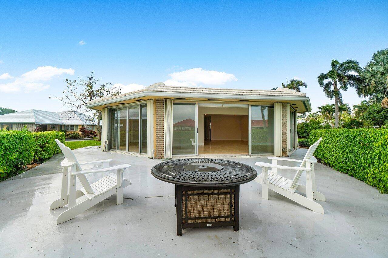 Atlantis, FL 33462,362 Yorktowne CIR