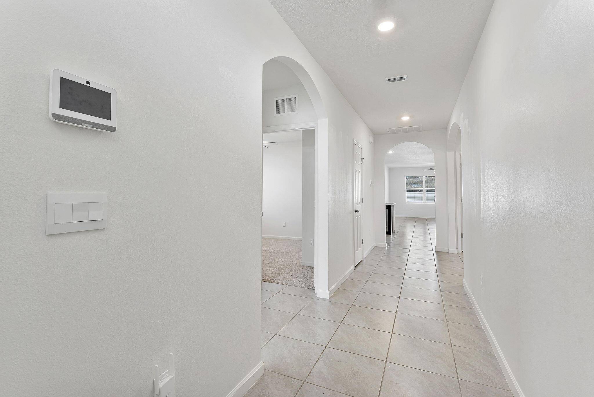 Port Saint Lucie, FL 34984,357 SE Oakridge Dr
