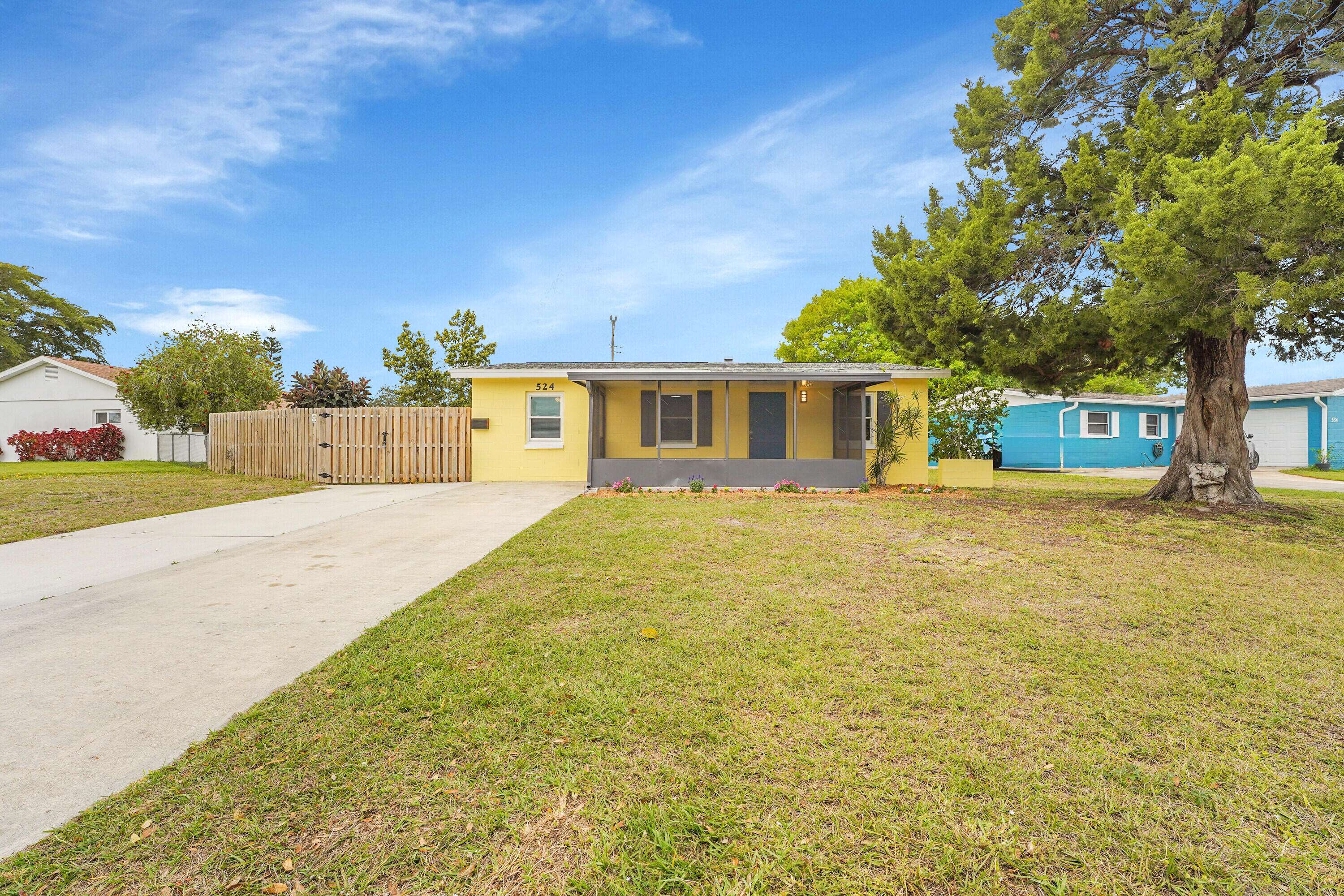 Melbourne, FL 32935,524 Teak DR