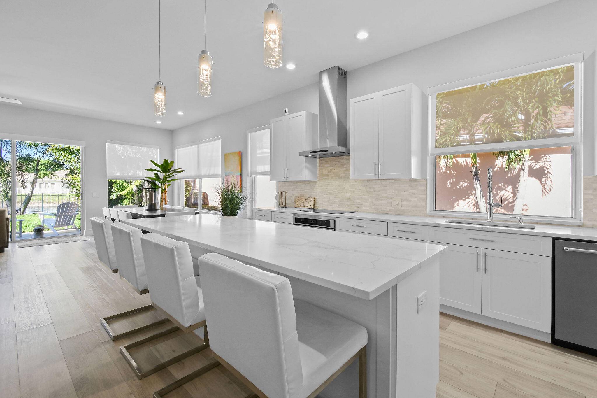 Jupiter, FL 33458,165 Hampton PL