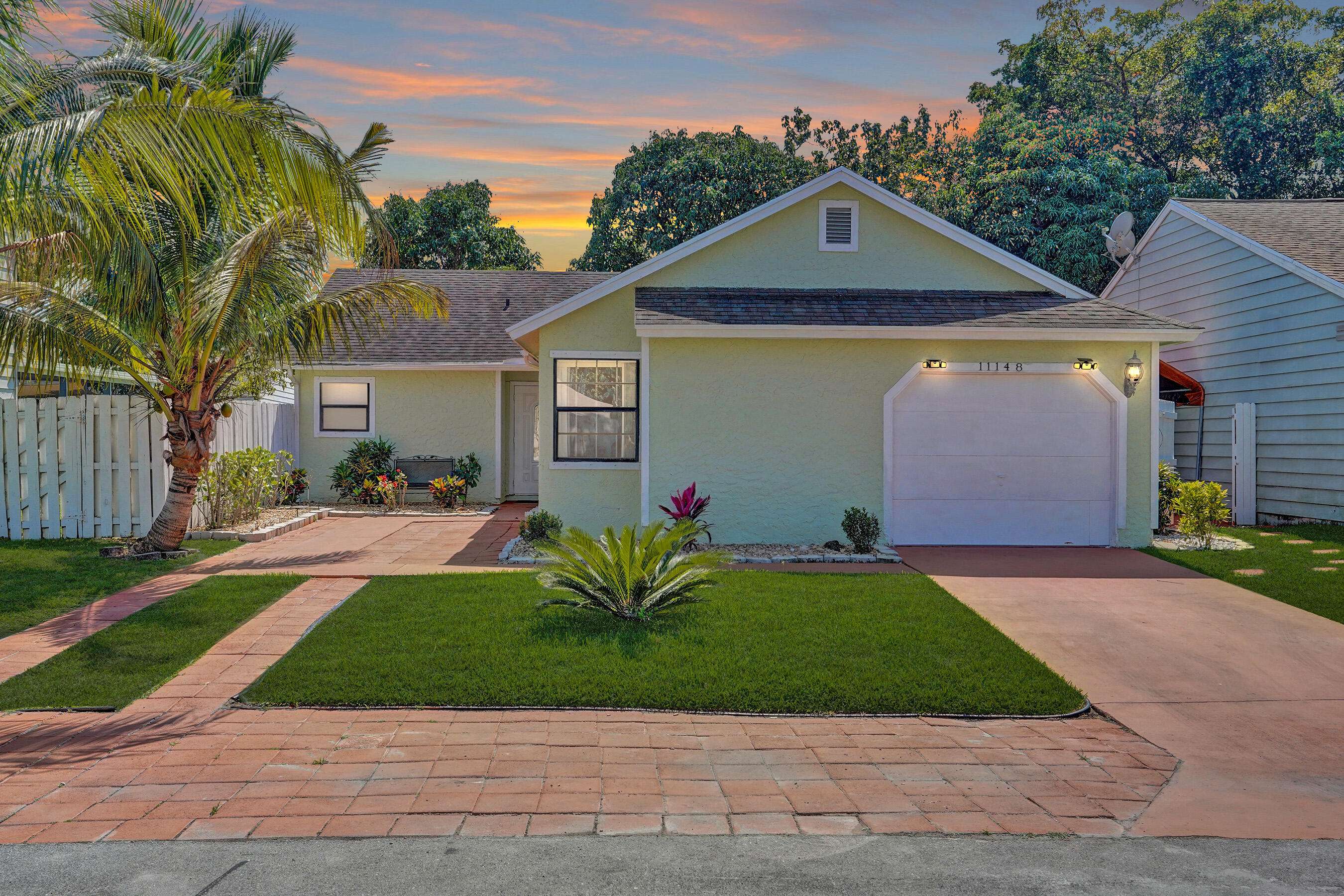 Boca Raton, FL 33428,11148 Goss LN