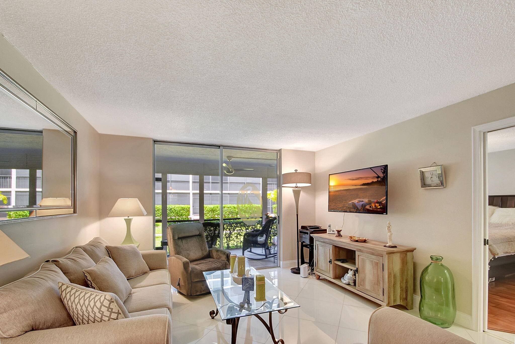 Boynton Beach, FL 33435,740 E Ocean AVE 105