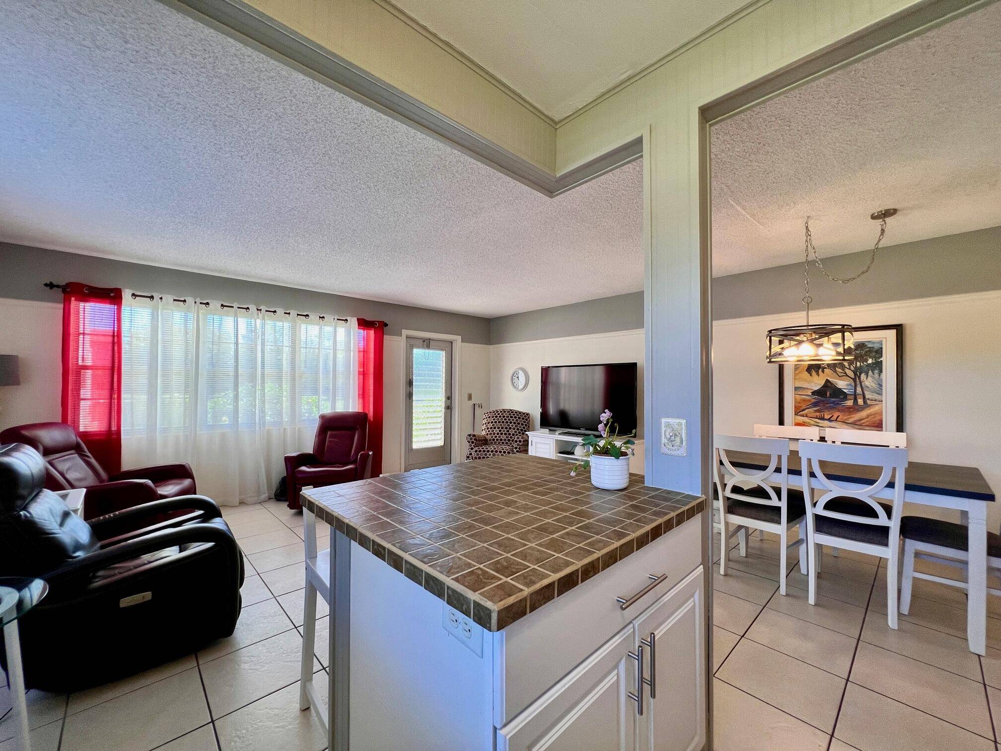 West Palm Beach, FL 33417,76 Dorchester D