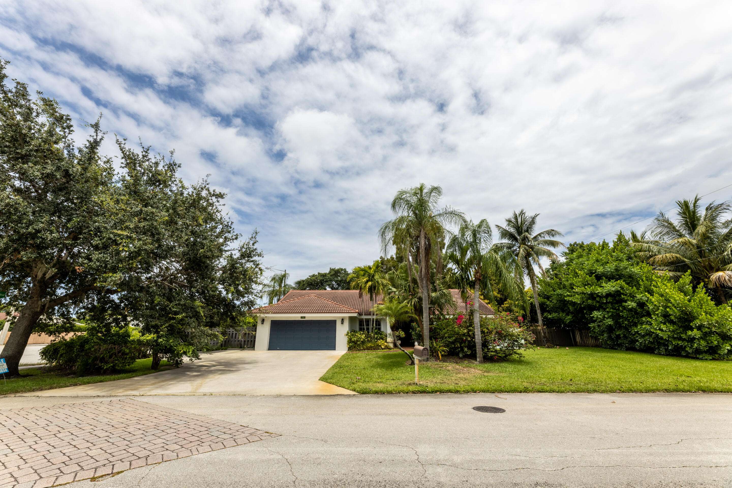 Palm Springs, FL 33406,1770 Emilio LN