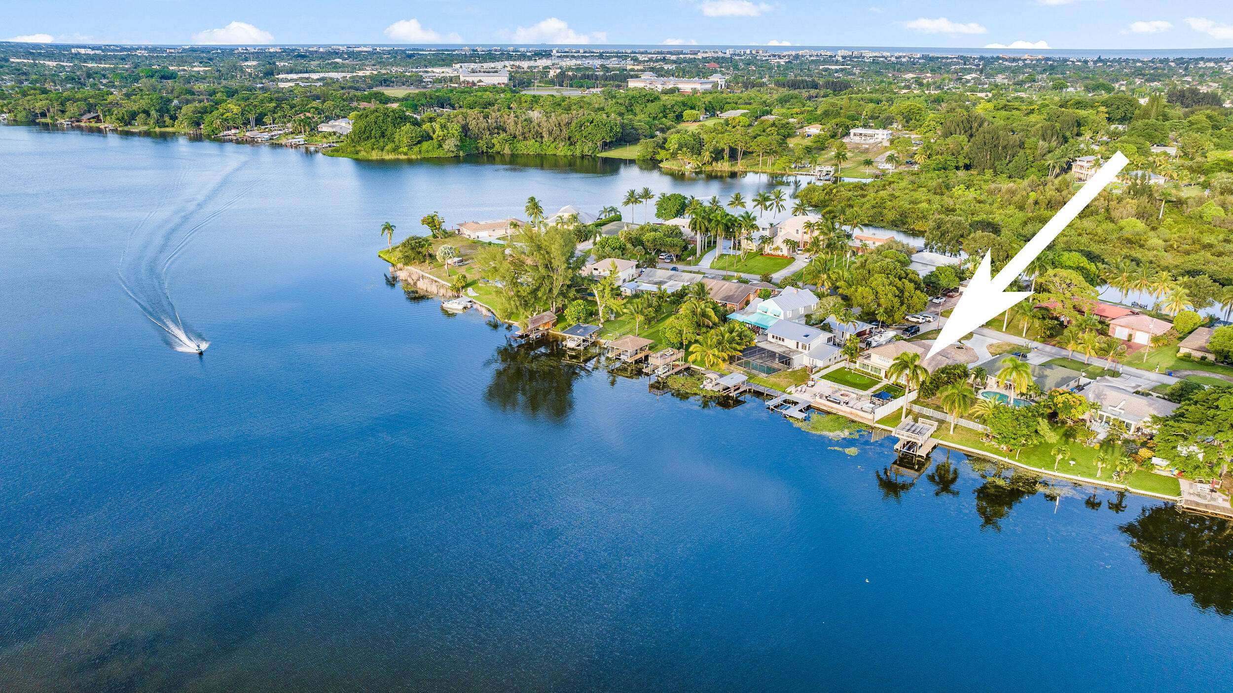 Lantana, FL 33462,6613 Paul Mar DR