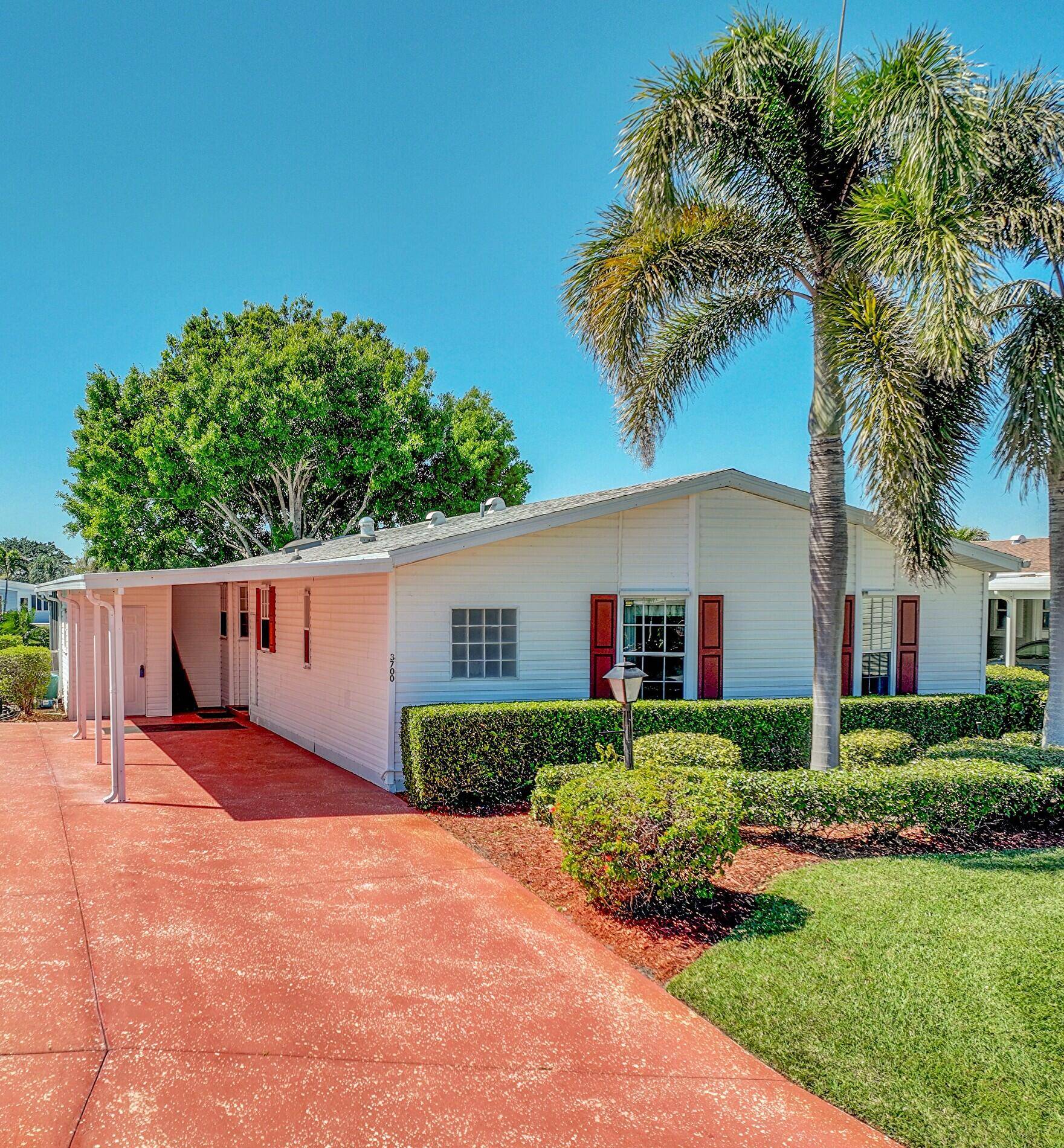 Port Saint Lucie, FL 34952,3700 Hydrilla CT