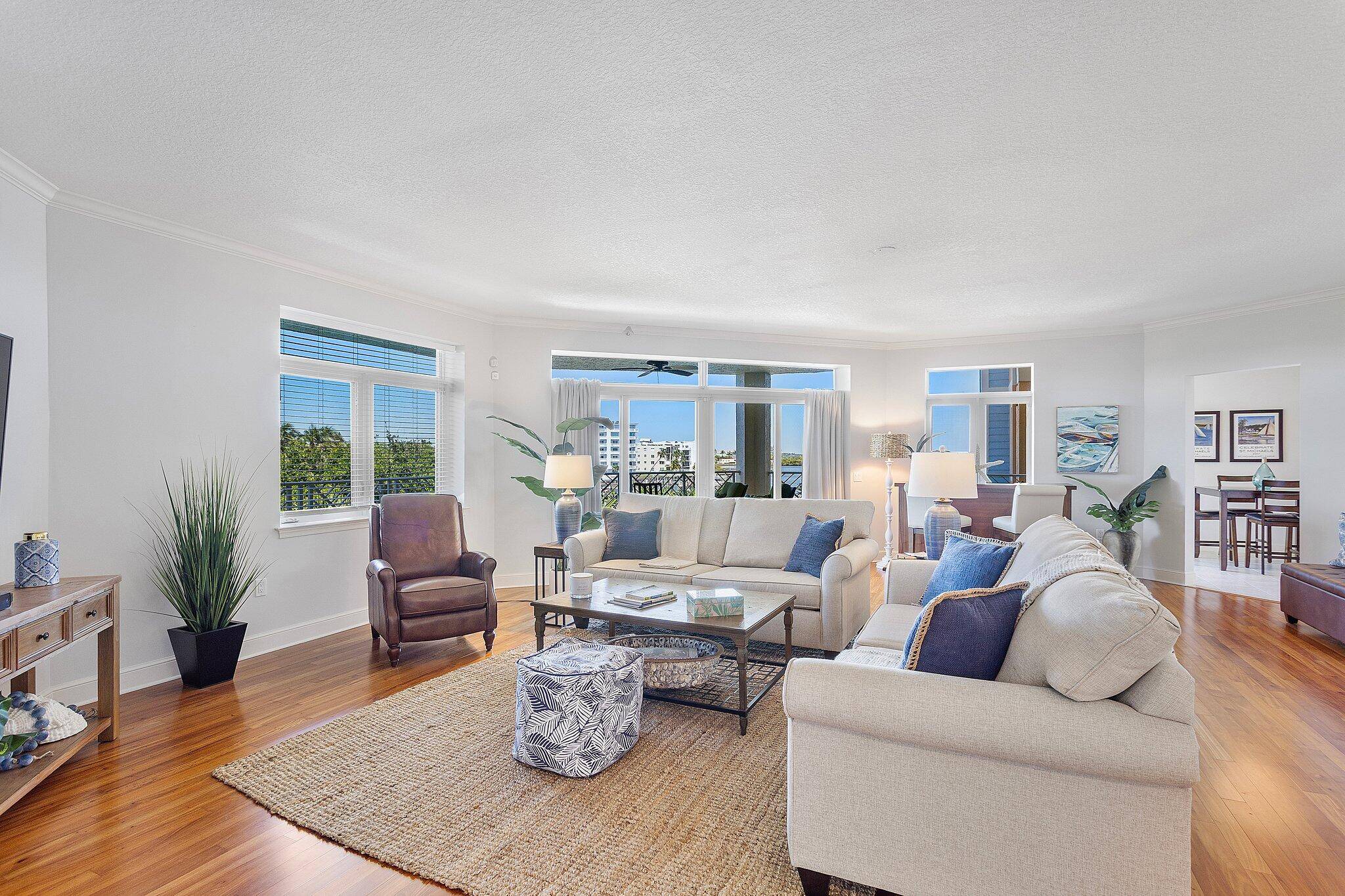 Lantana, FL 33462,309 E Ocean AVE 205