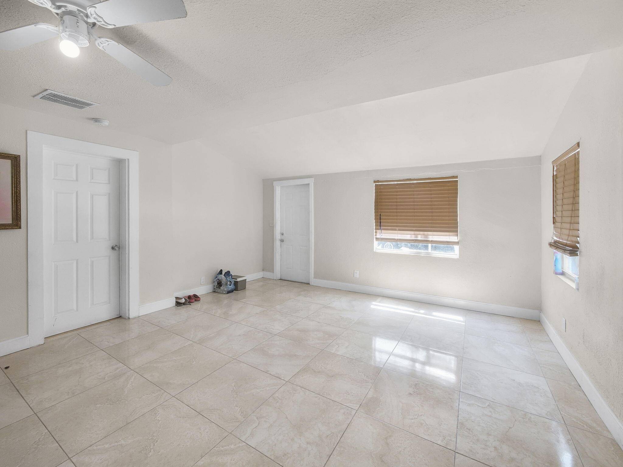West Palm Beach, FL 33407,619 51st ST