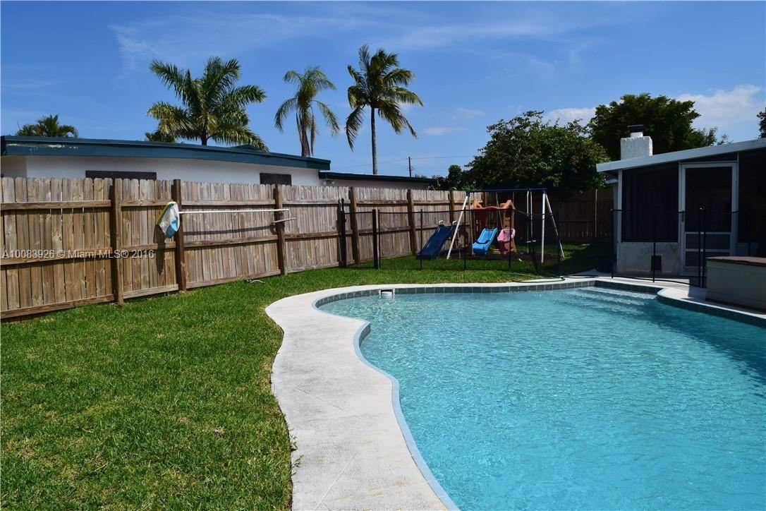 Margate, FL 33063,6217 NW NW 9th CT