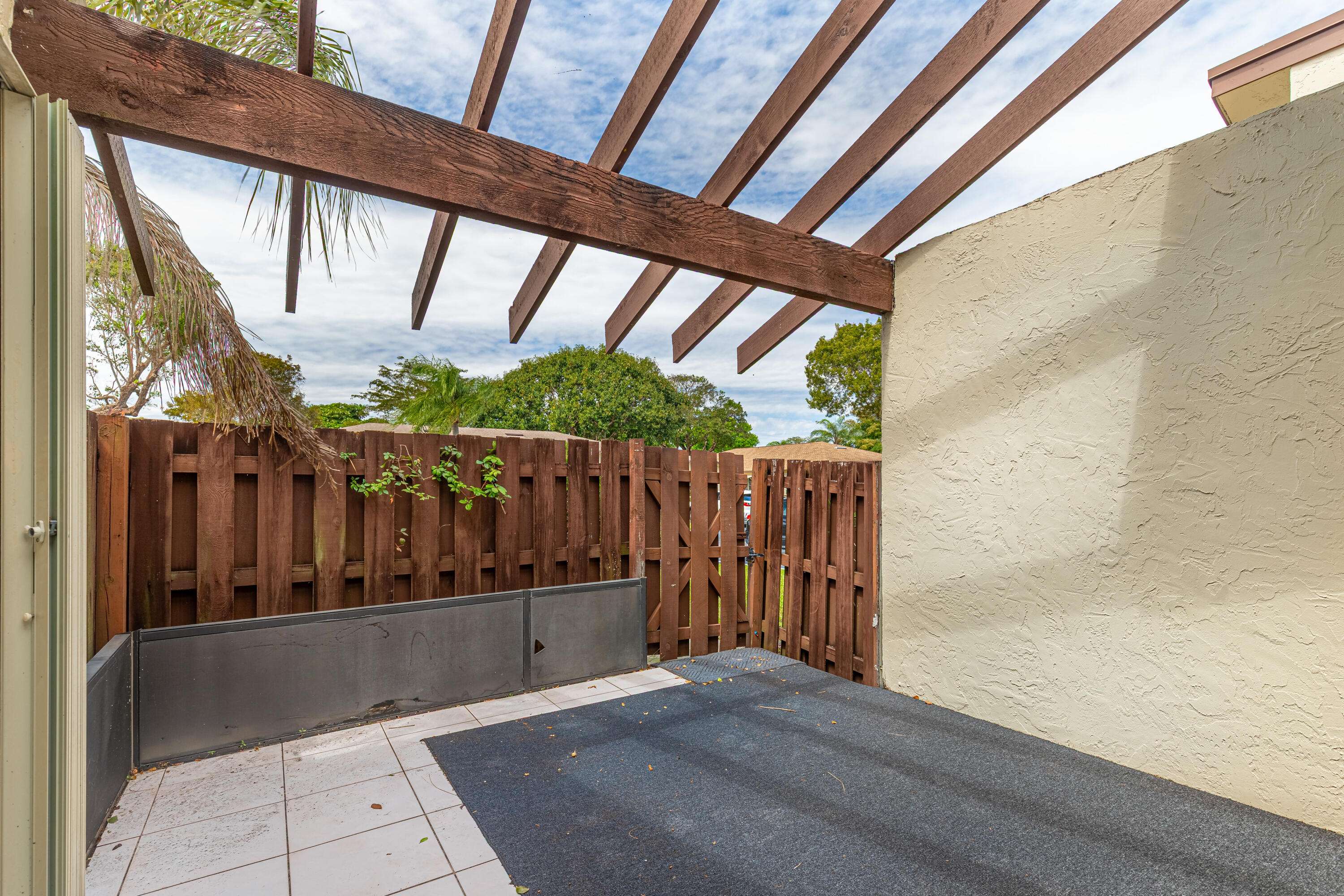 Delray Beach, FL 33484,14200 Nesting WAY B
