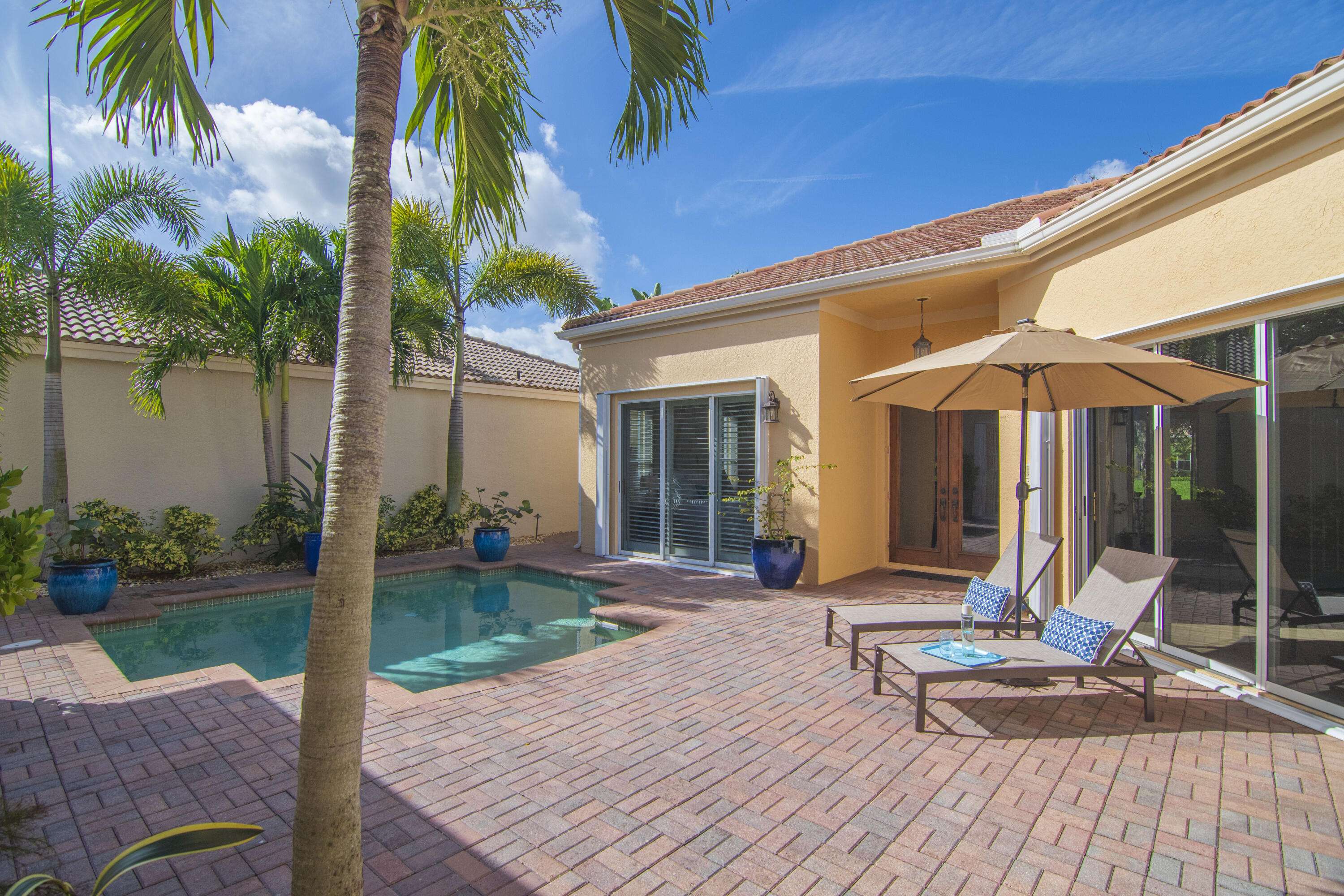 Vero Beach, FL 32963,9555 E Maiden CT