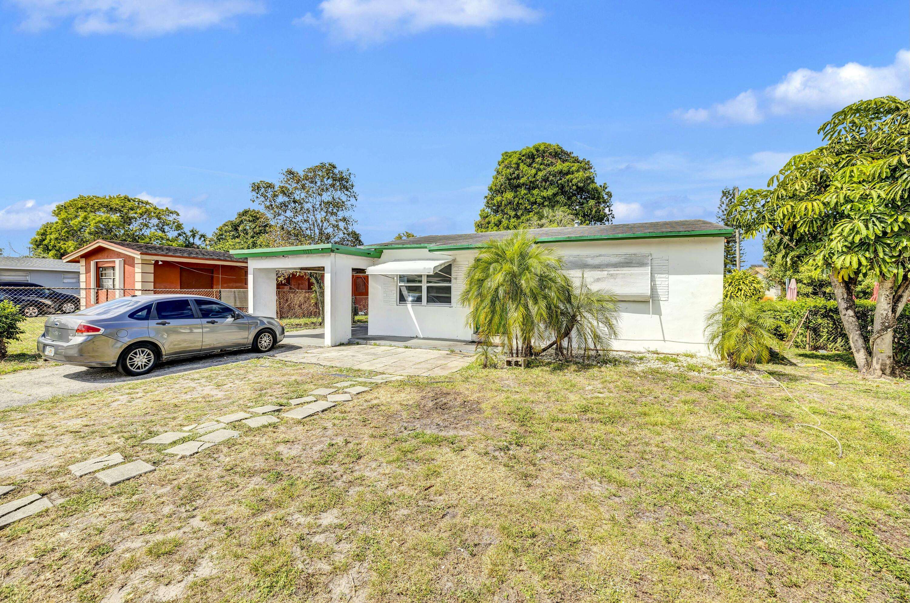 Lauderhill, FL 33311,3121 NW 4 CT
