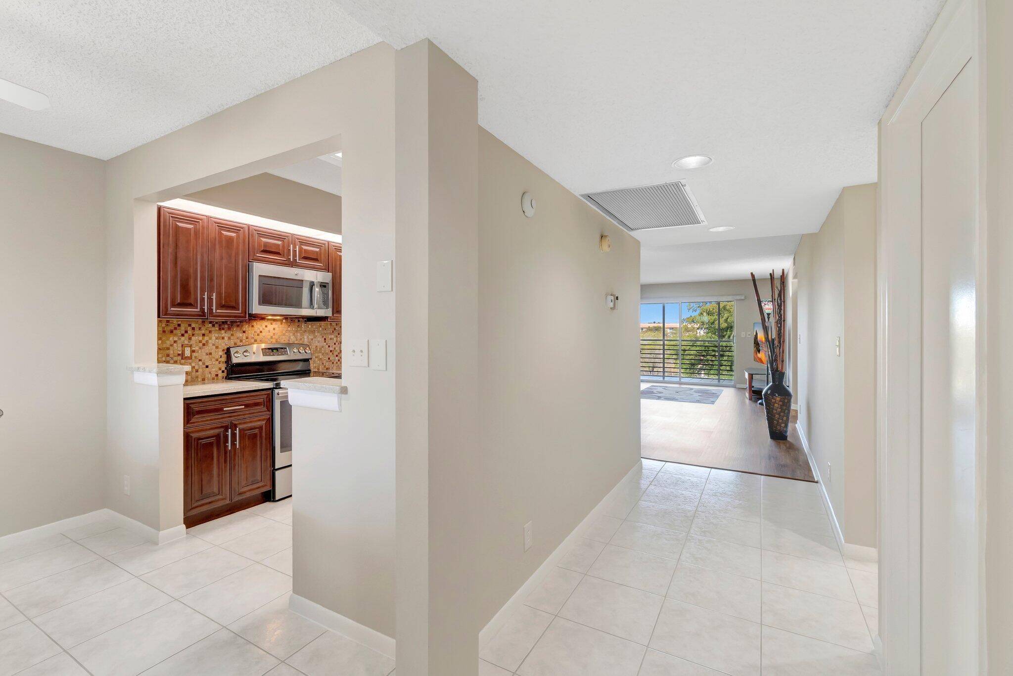 Coconut Creek, FL 33066,1603 Abaco DR G4