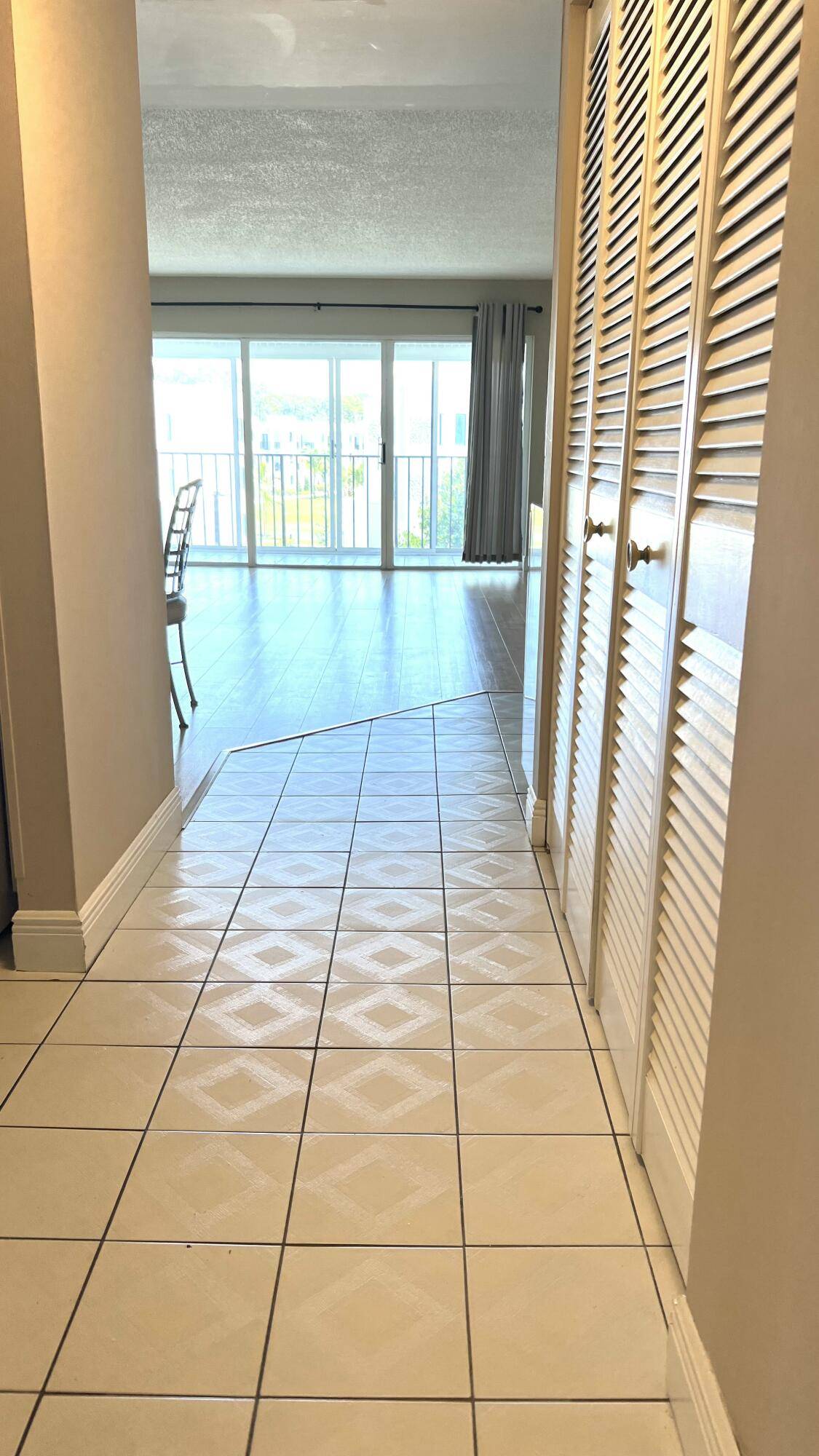 Lake Worth, FL 33467,4236 Deste CT 305