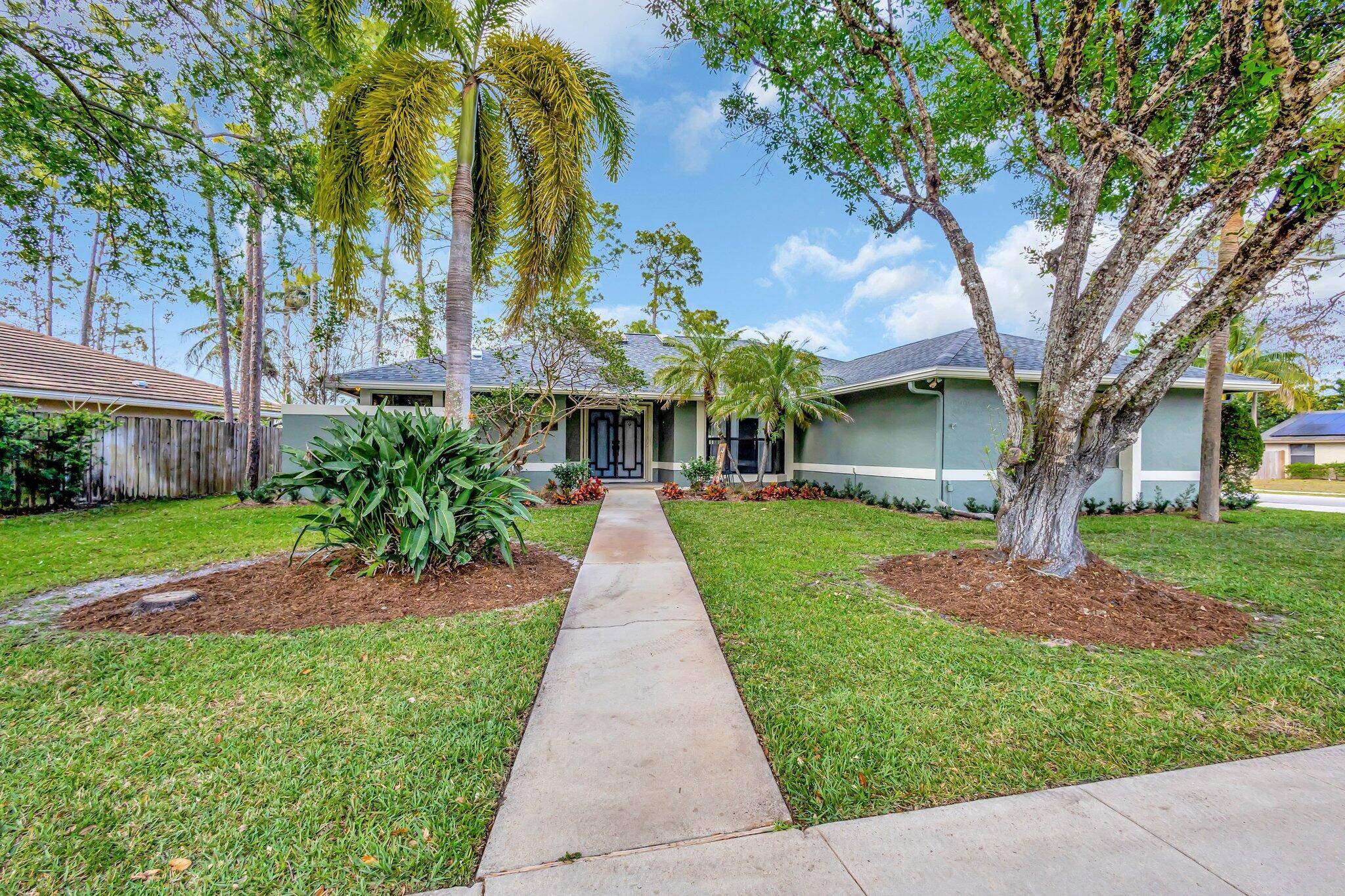 Wellington, FL 33414,14515 Horseshoe TRCE
