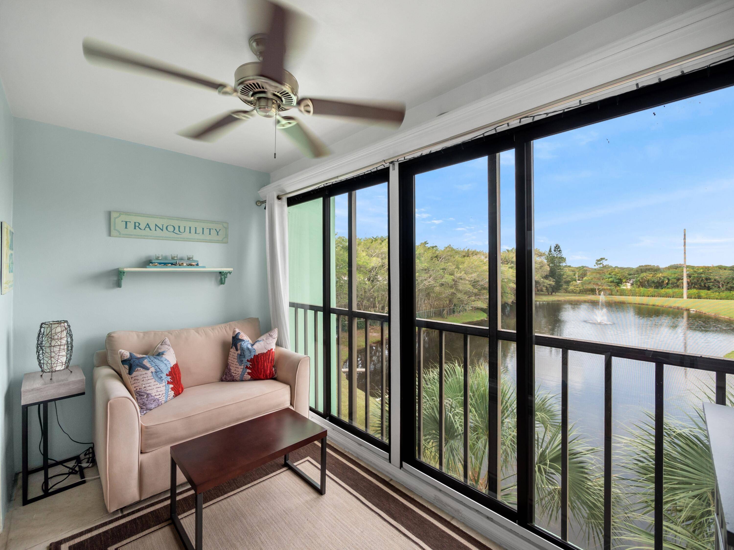 Delray Beach, FL 33484,5884 Morningstar CIR 405