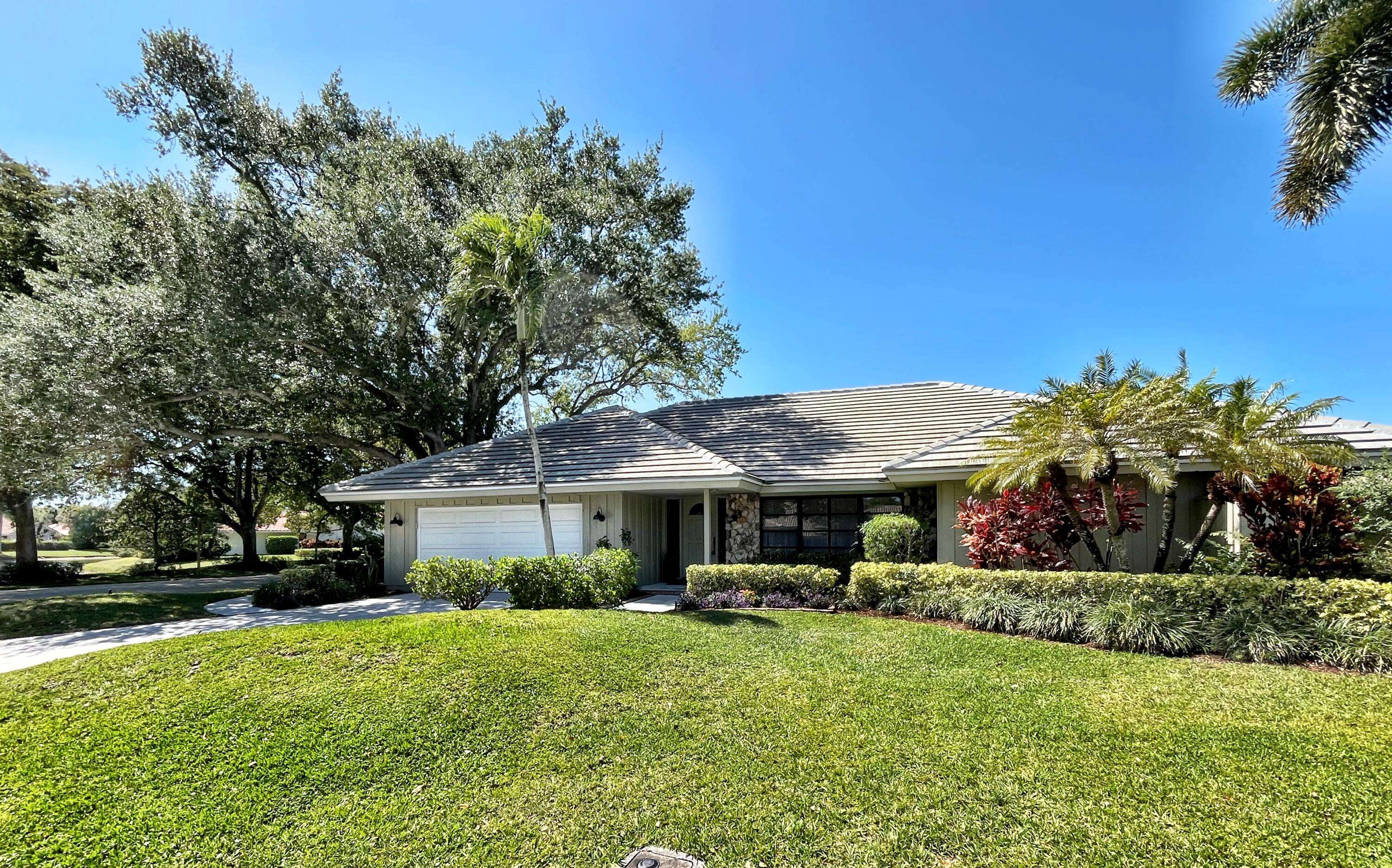 Palm Beach Gardens, FL 33418,3345 Pine Hill TRL