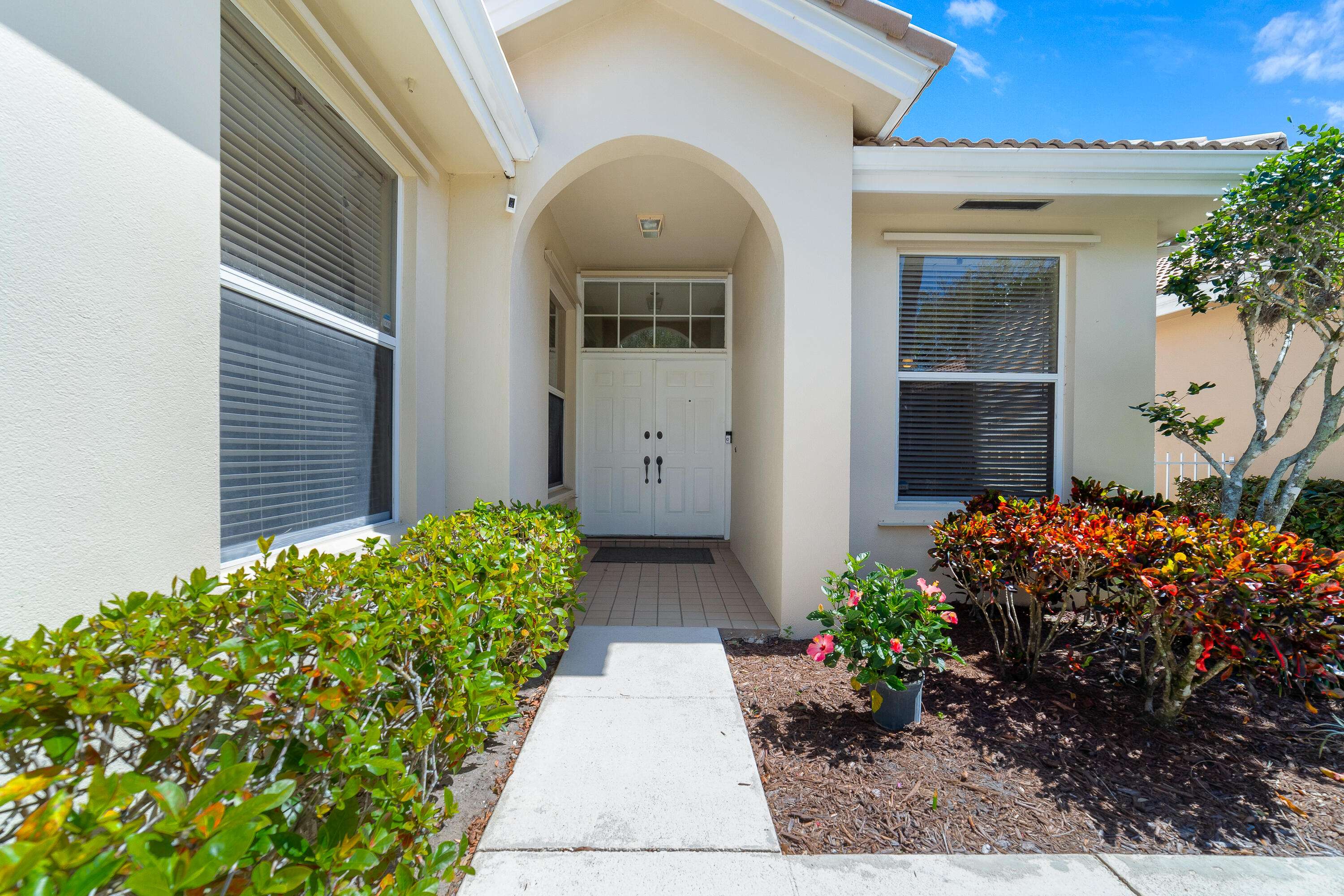 Jupiter, FL 33458,162 E Hampton WAY