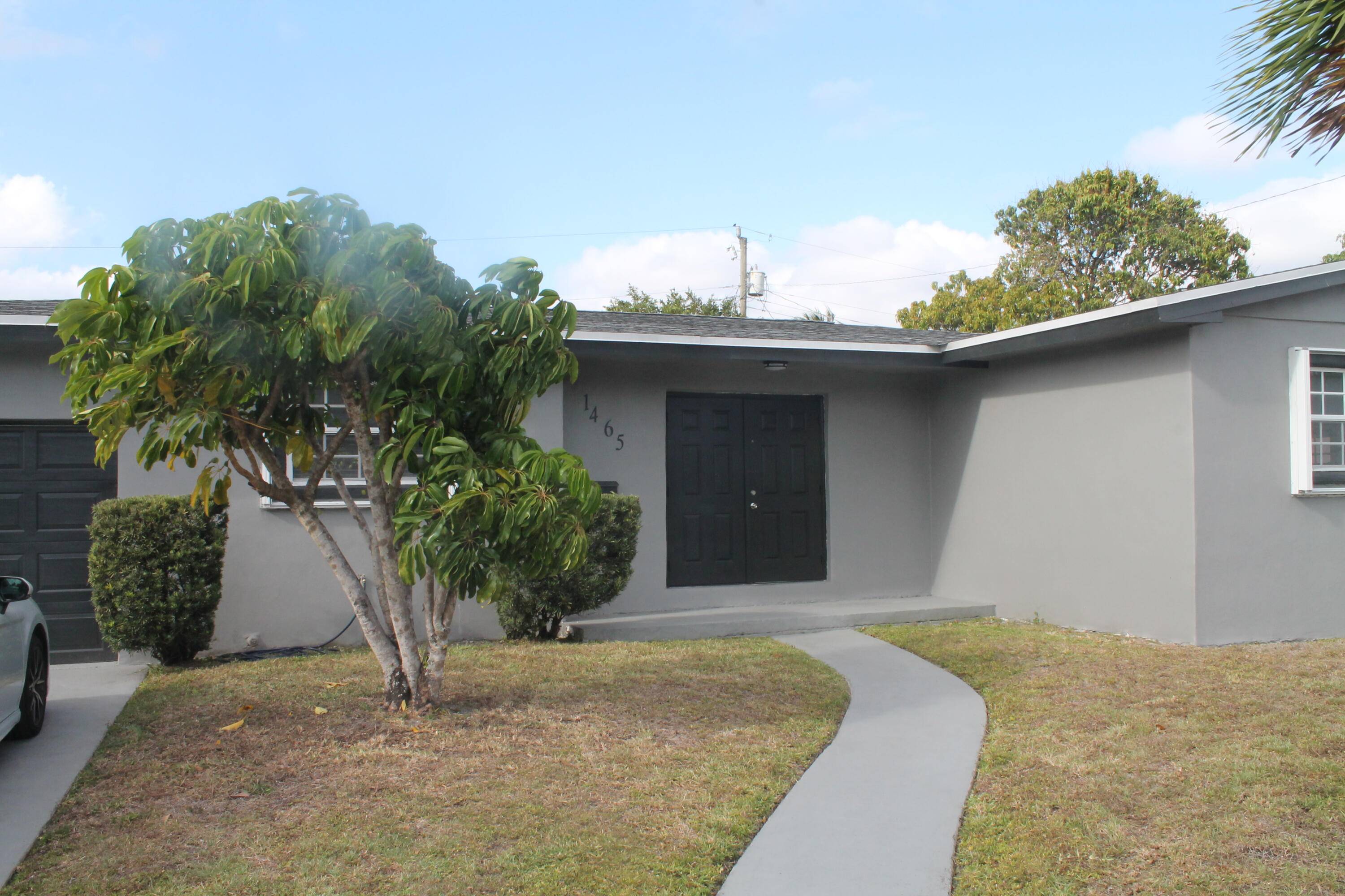 Miami, FL 33169,1465 NW 181 ST
