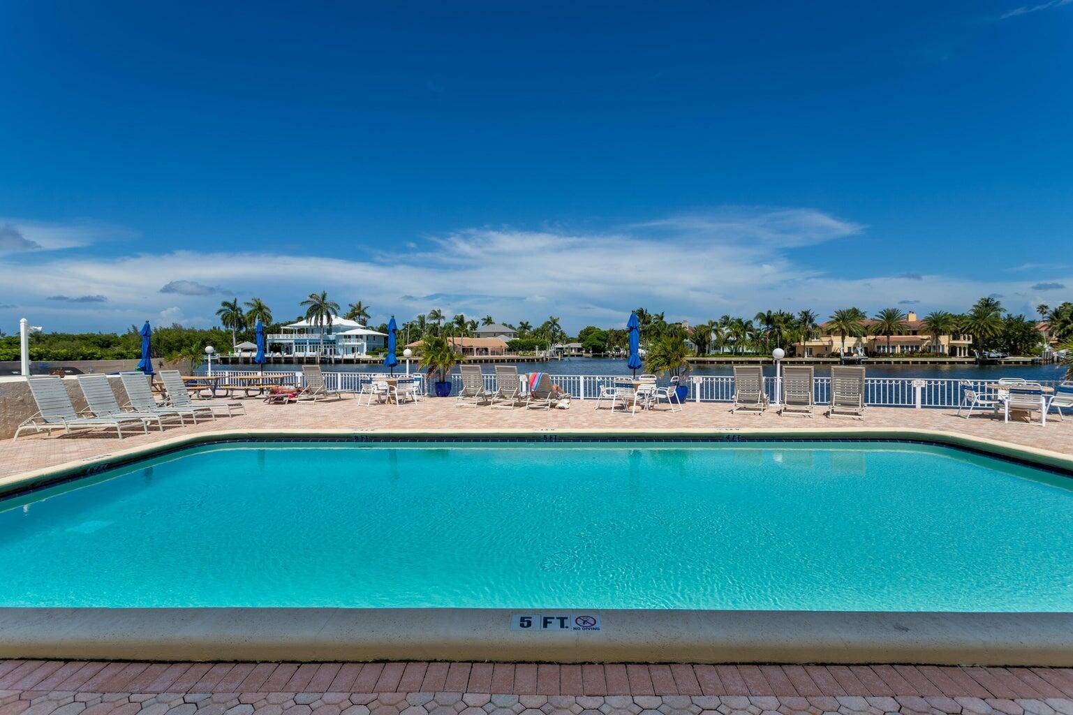 Boynton Beach, FL 33435,632 Snug Harbor DR D3