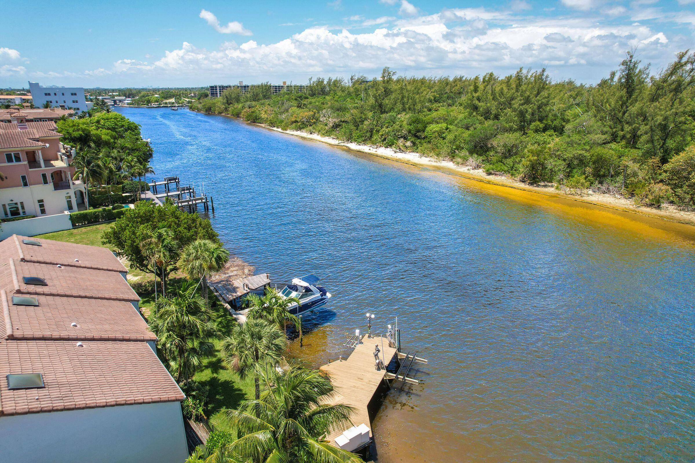 Deerfield Beach, FL 33441,609 NE 19th AVE