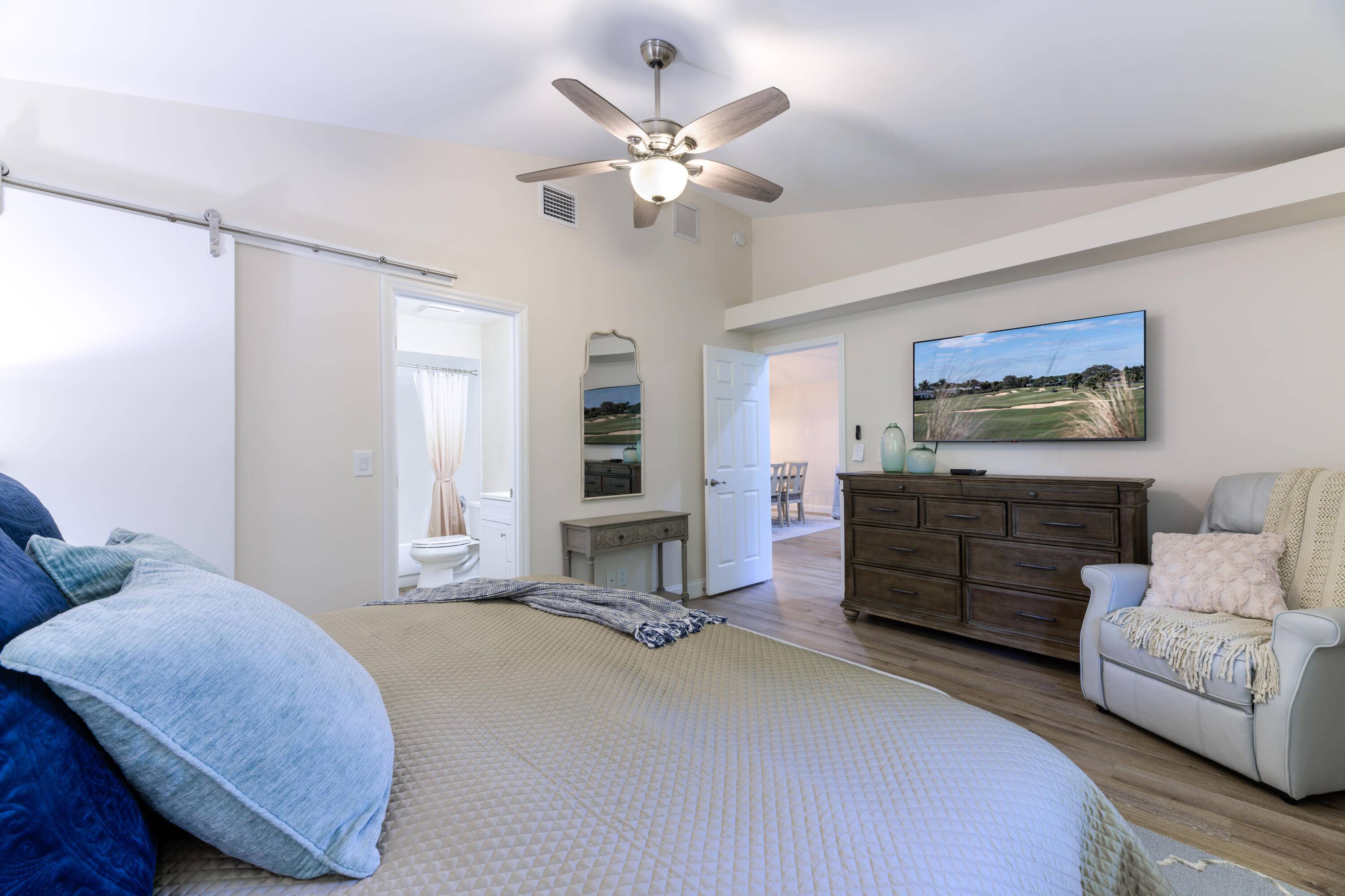 Palm Beach Gardens, FL 33418,830 Club DR