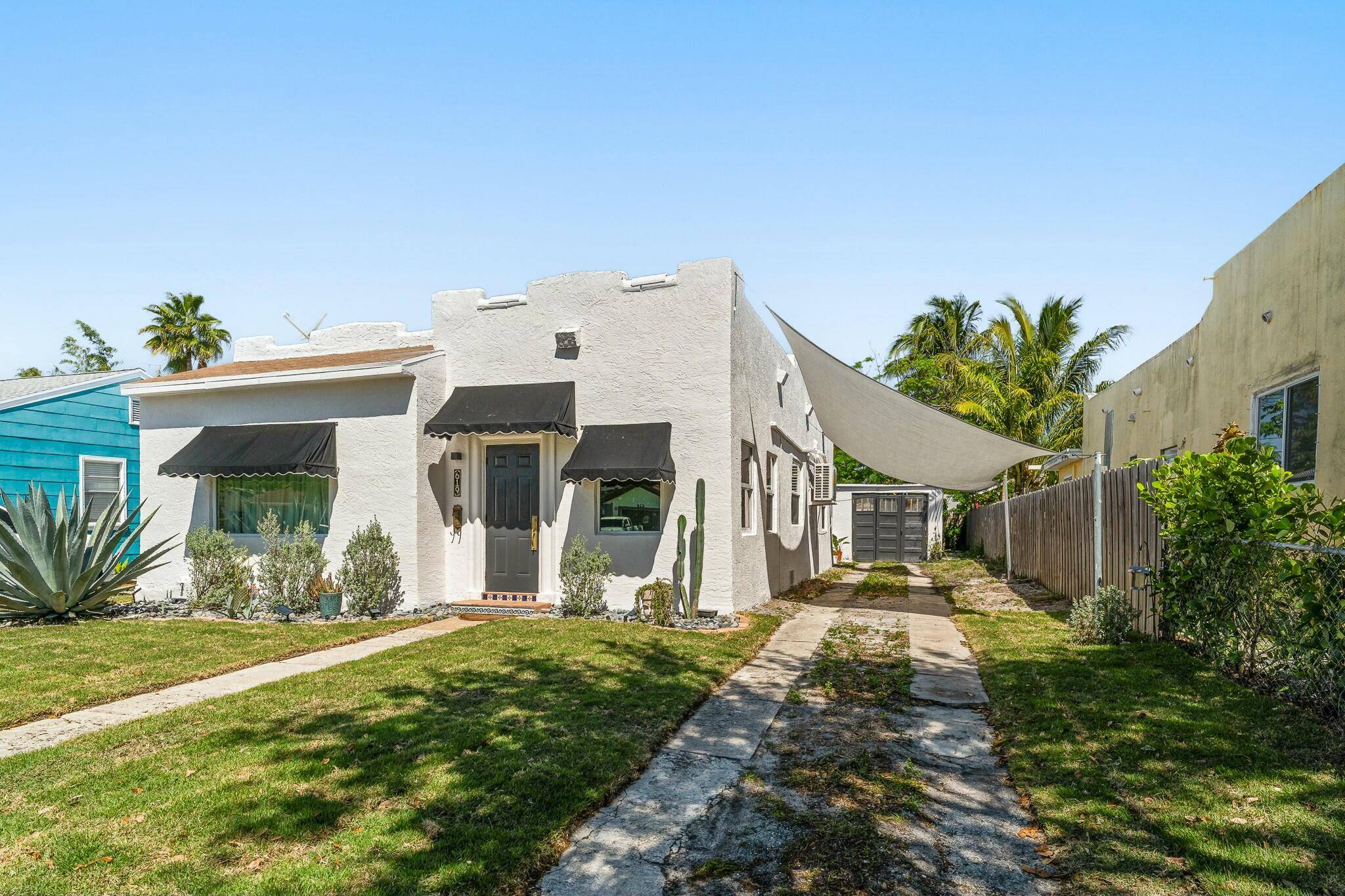 West Palm Beach, FL 33405,619 Macy ST